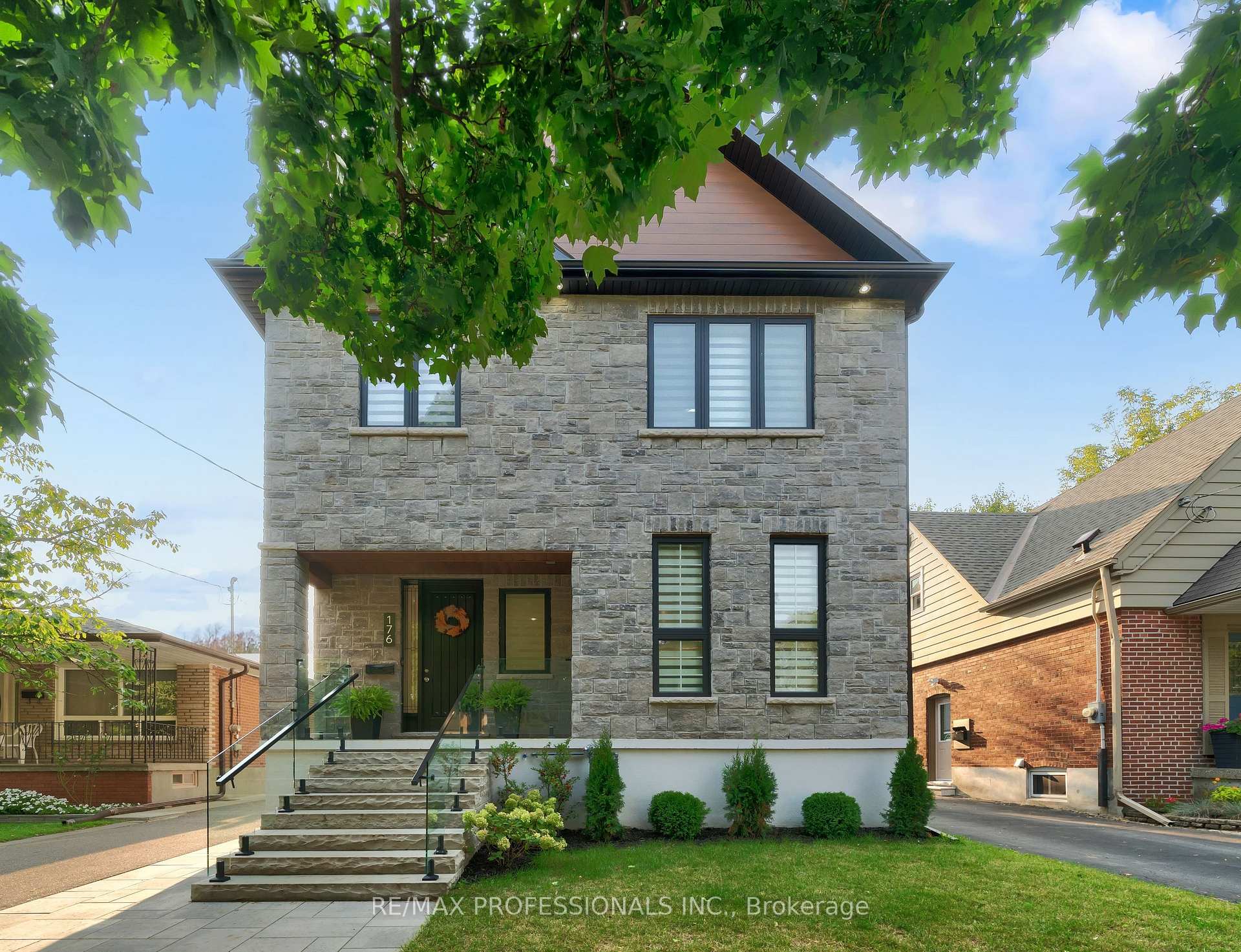 Front of 176 Aldercrest Road