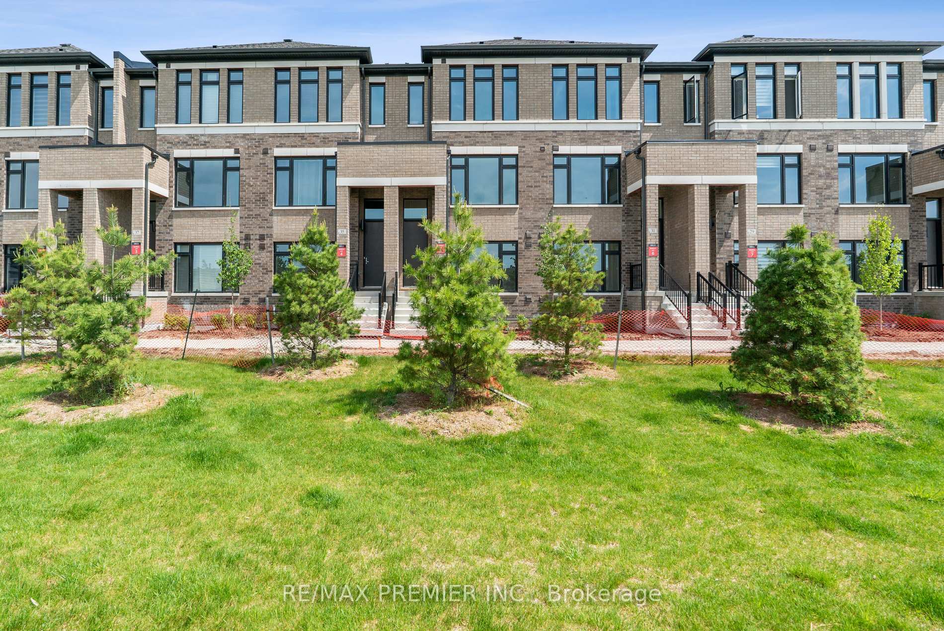 Photo 1 of 33 Cherry Hill Lane, Barrie, Painswick South — HOMEH