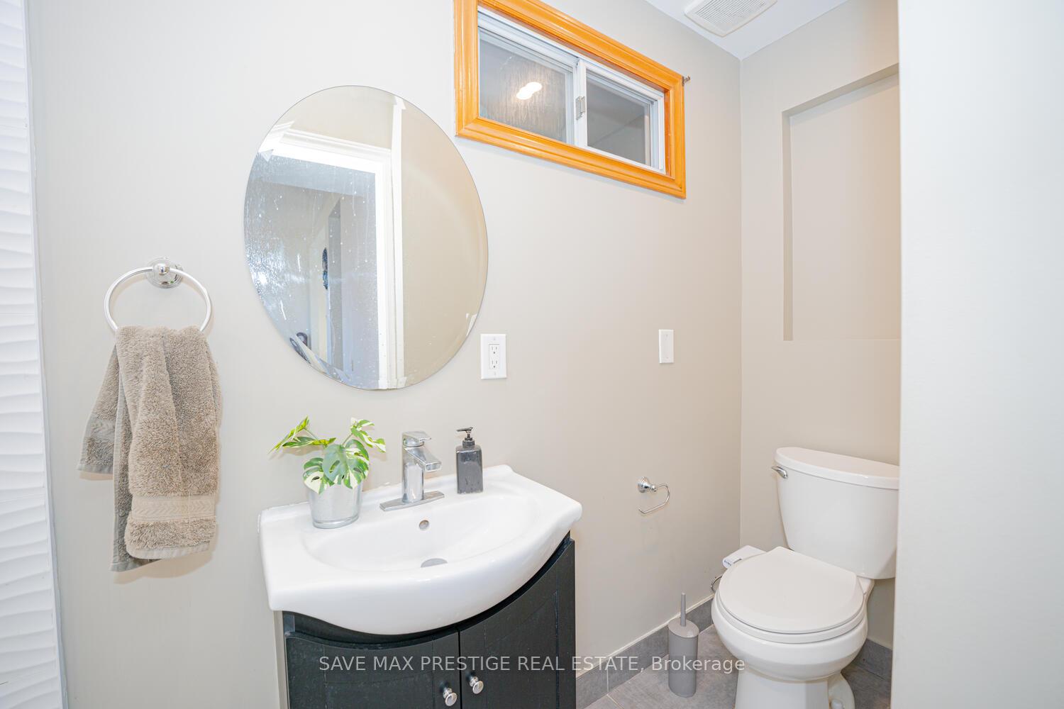 Photo 16 of 84 Wimbleton Crescent, Kitchener — HOMEH