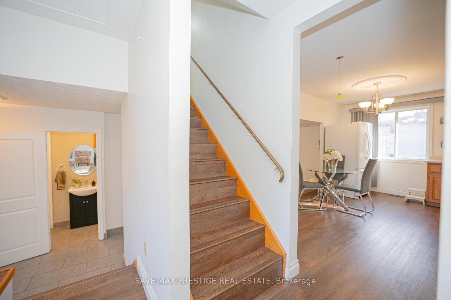 Photo 17 of 84 Wimbleton Crescent, Kitchener — HOMEH