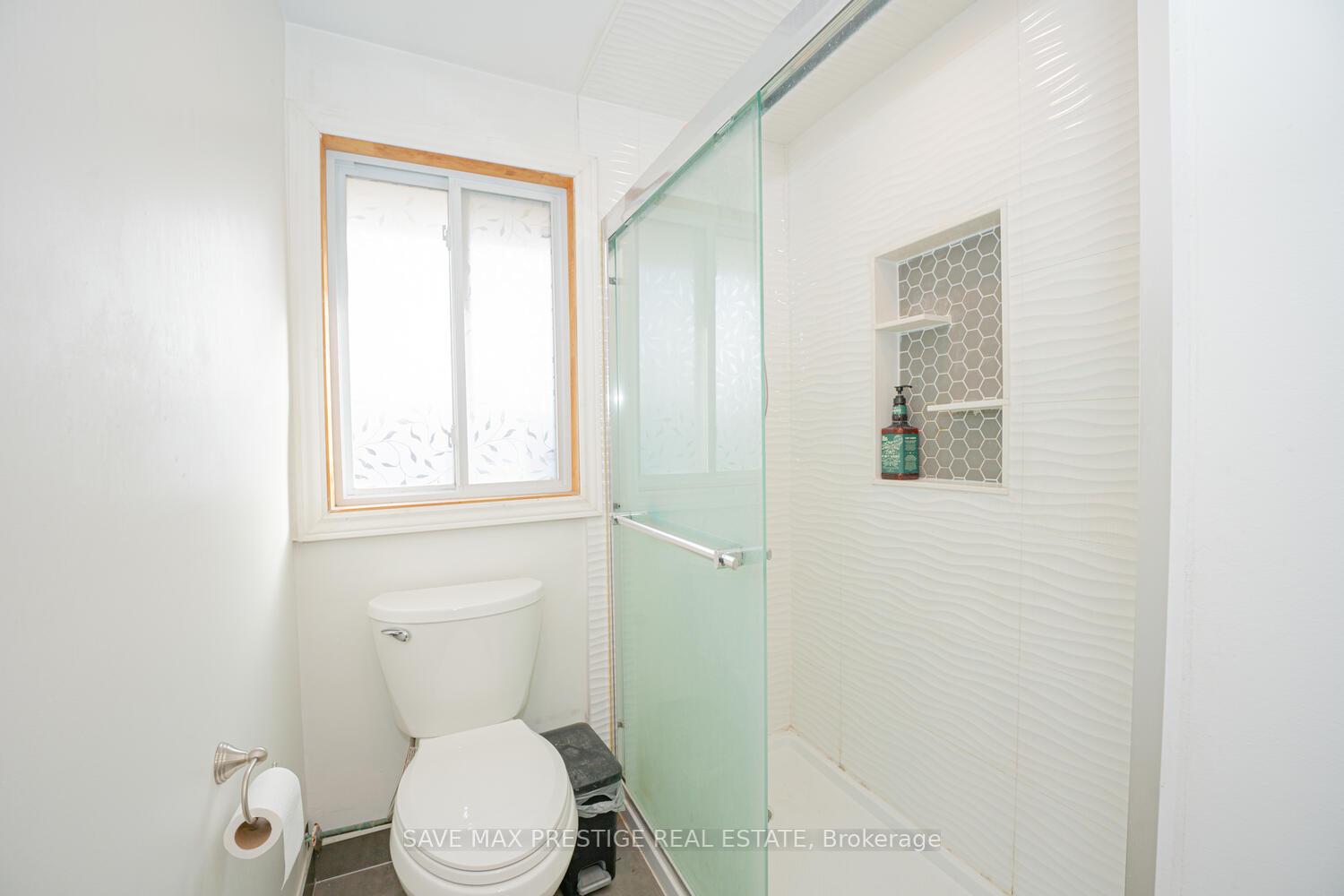Photo 27 of 84 Wimbleton Crescent, Kitchener — HOMEH