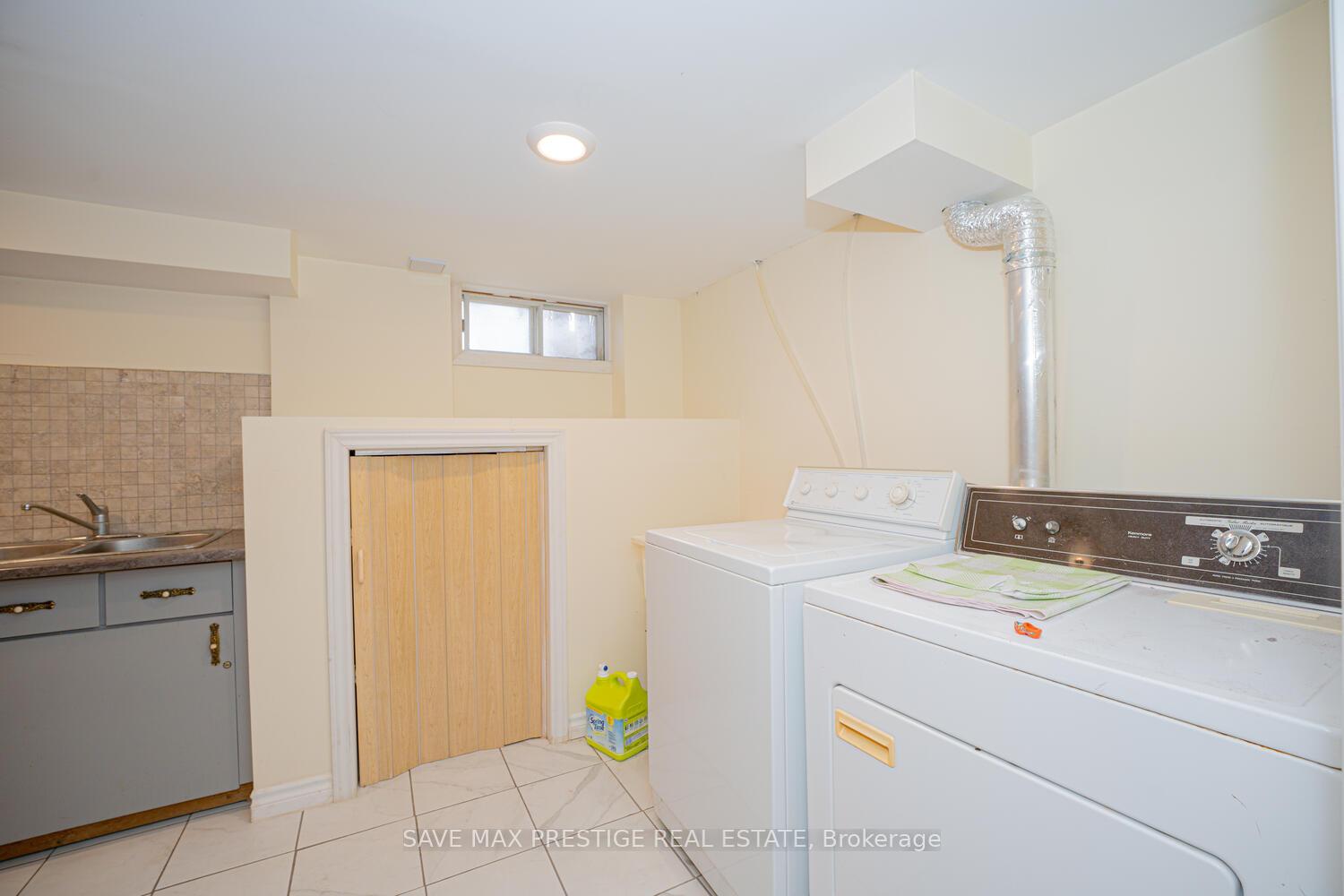 Photo 32 of 84 Wimbleton Crescent, Kitchener — HOMEH