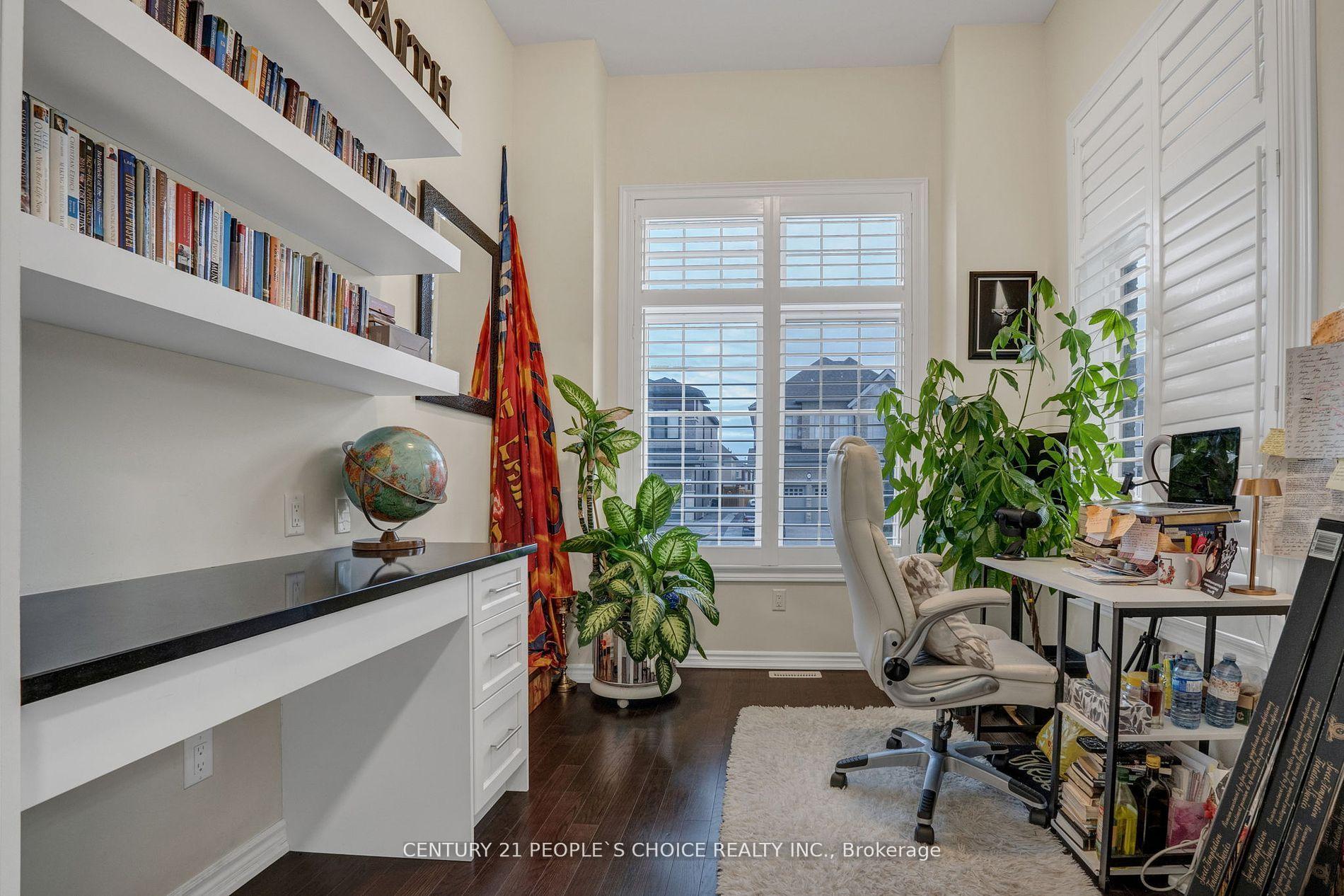 Photo 18 of 41 Northern Breeze Crescent, Whitby, Rolling Acres — HOMEH
