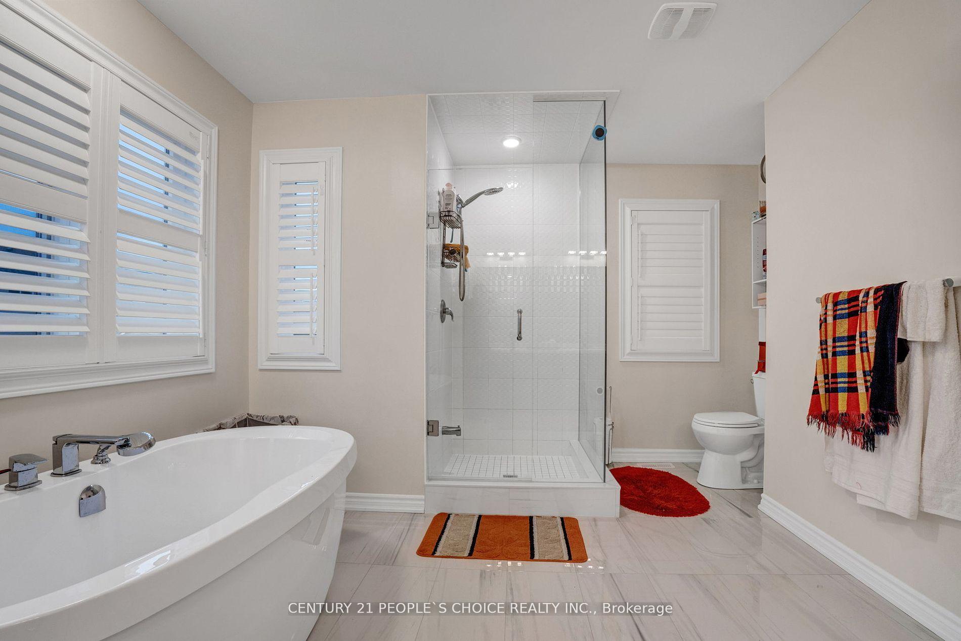 Photo 22 of 41 Northern Breeze Crescent, Whitby, Rolling Acres — HOMEH