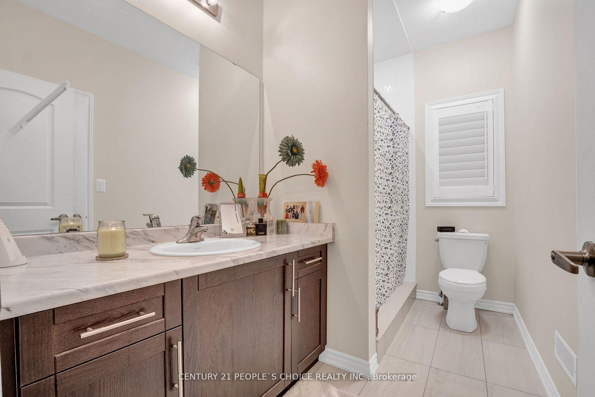 Photo 29 of 41 Northern Breeze Crescent, Whitby, Rolling Acres — HOMEH