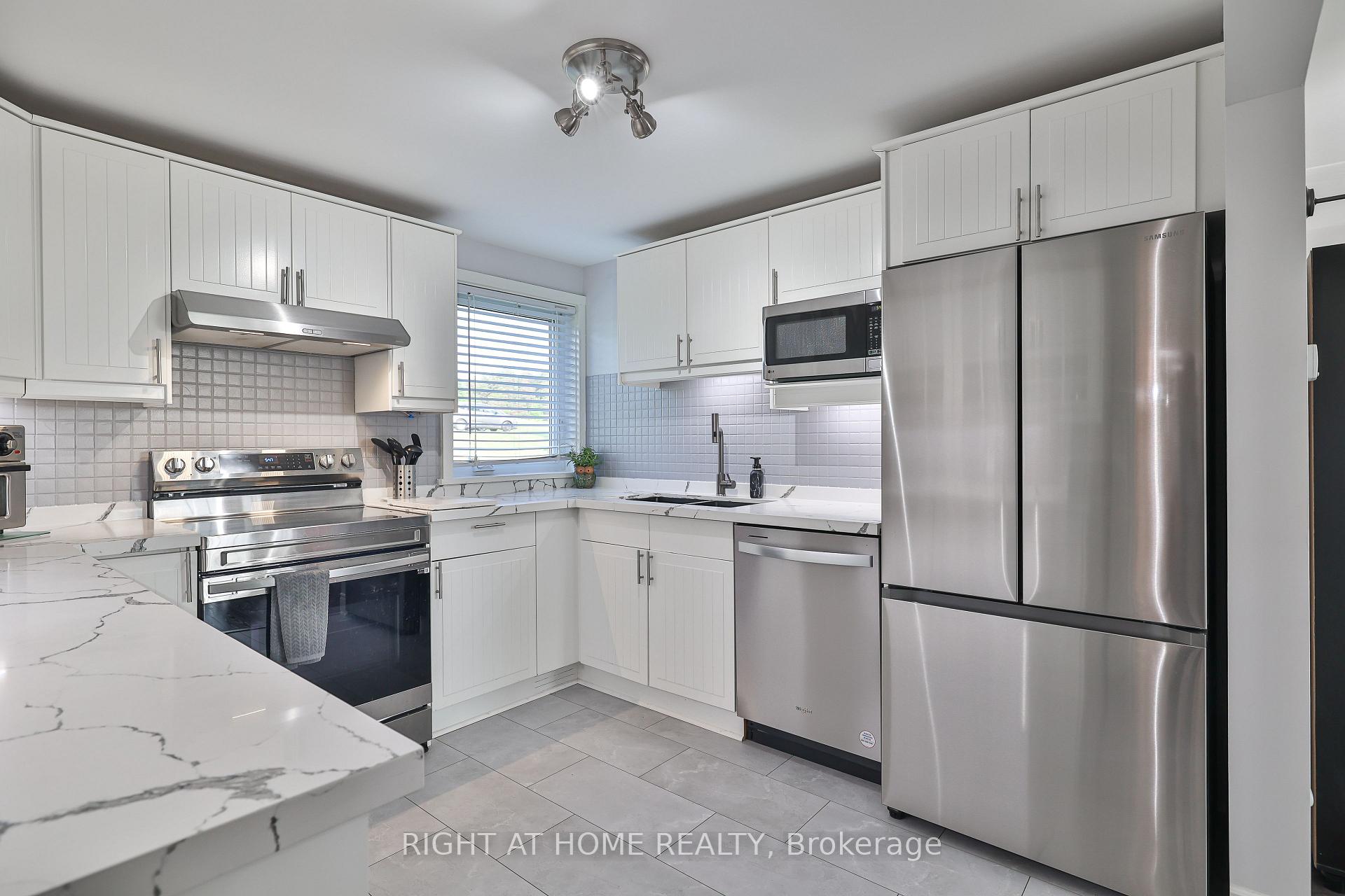 Photo 26 of 6406 Clemens Road, Clarington, Bowmanville — HOMEH