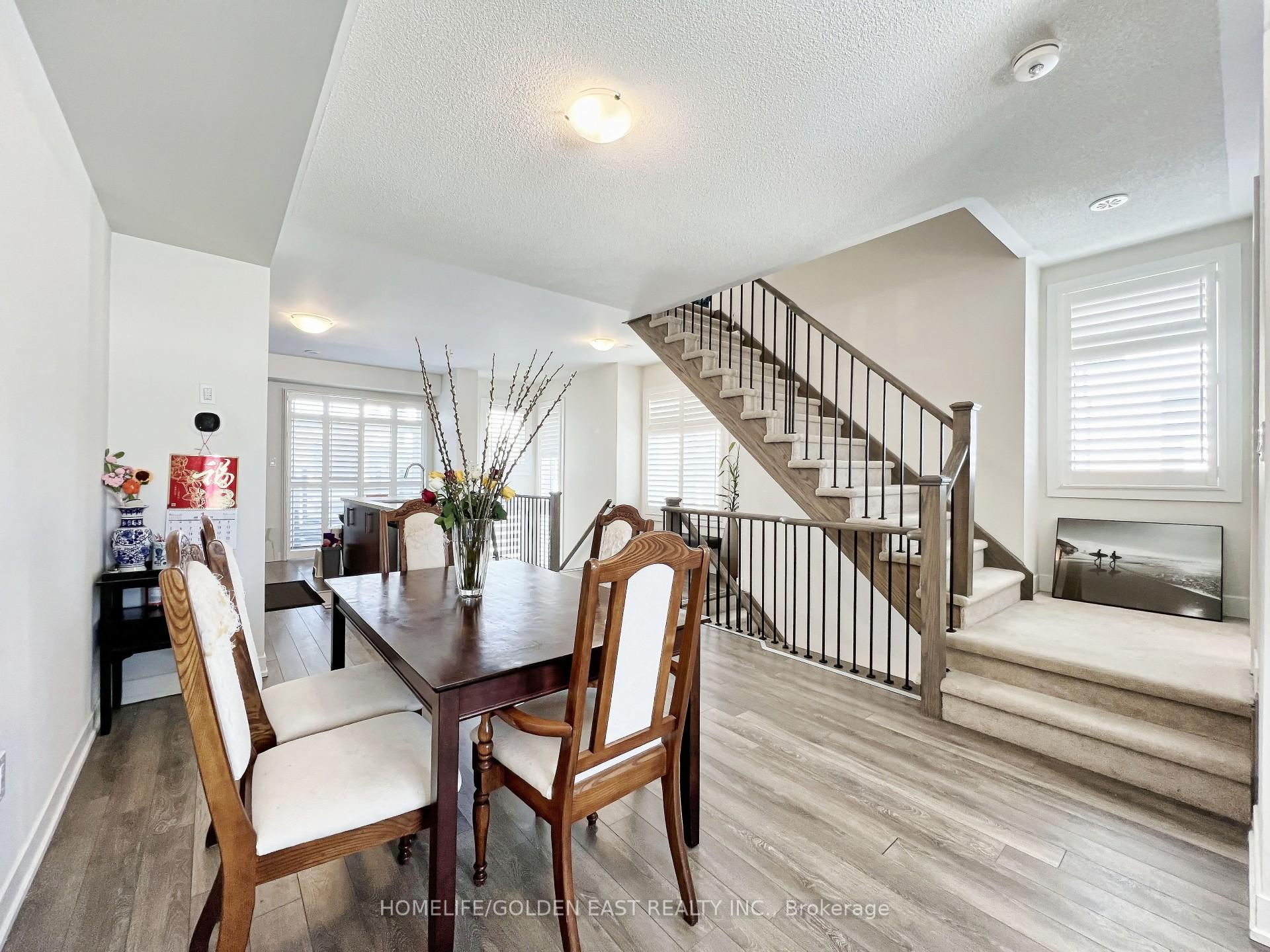 Photo 18 of 1 Shawfield Way, Whitby, Pringle Creek — HOMEH