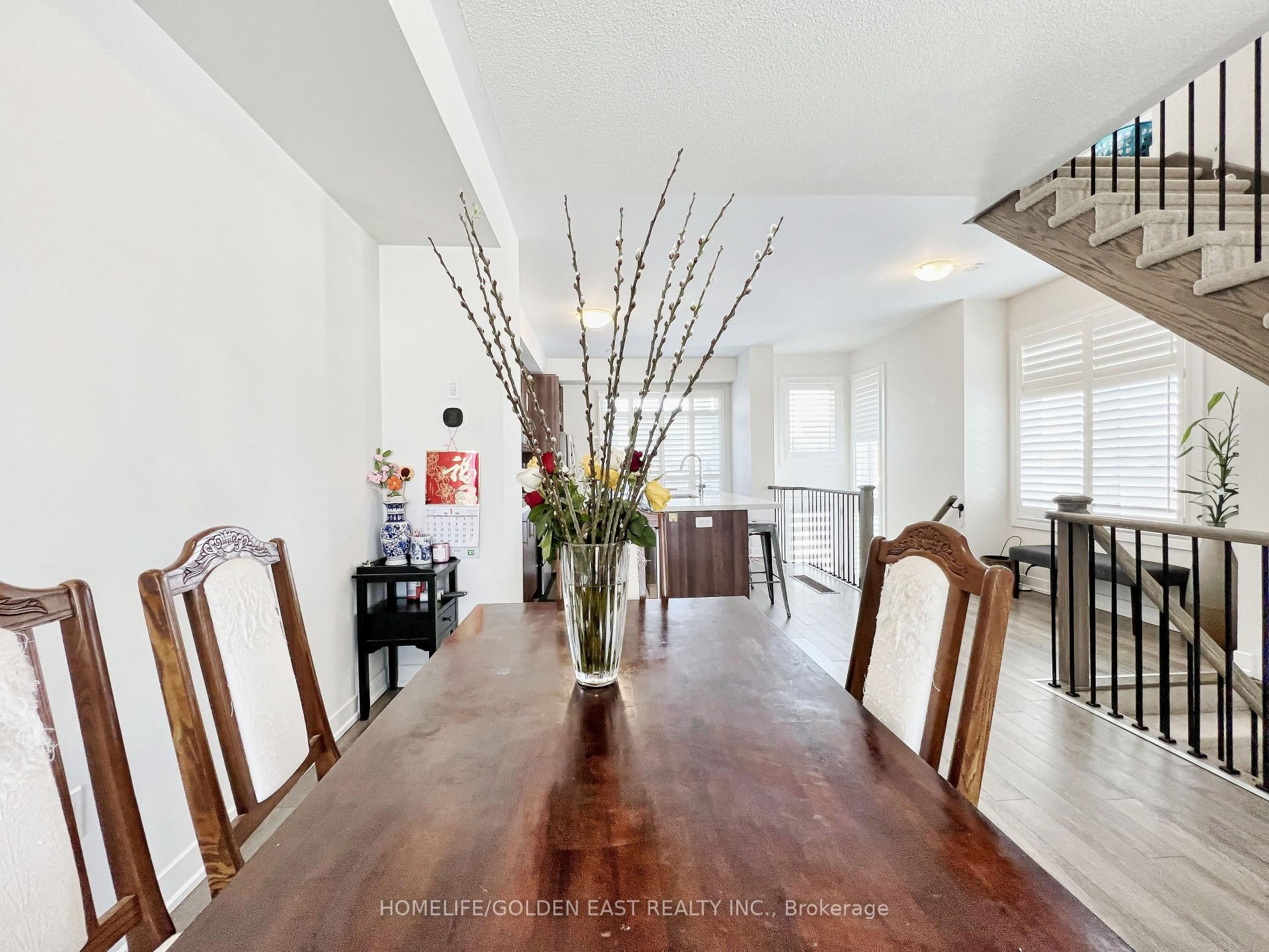 Photo 20 of 1 Shawfield Way, Whitby, Pringle Creek — HOMEH