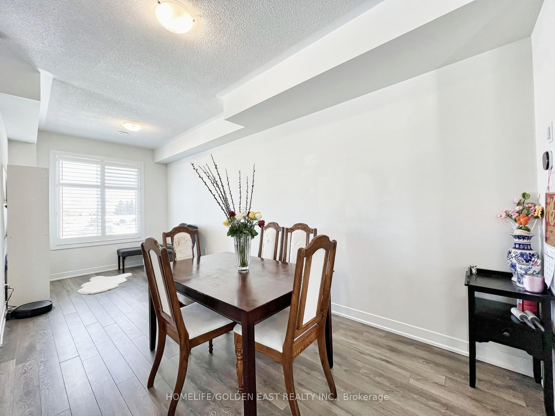 Photo 19 of 1 Shawfield Way, Whitby, Pringle Creek — HOMEH