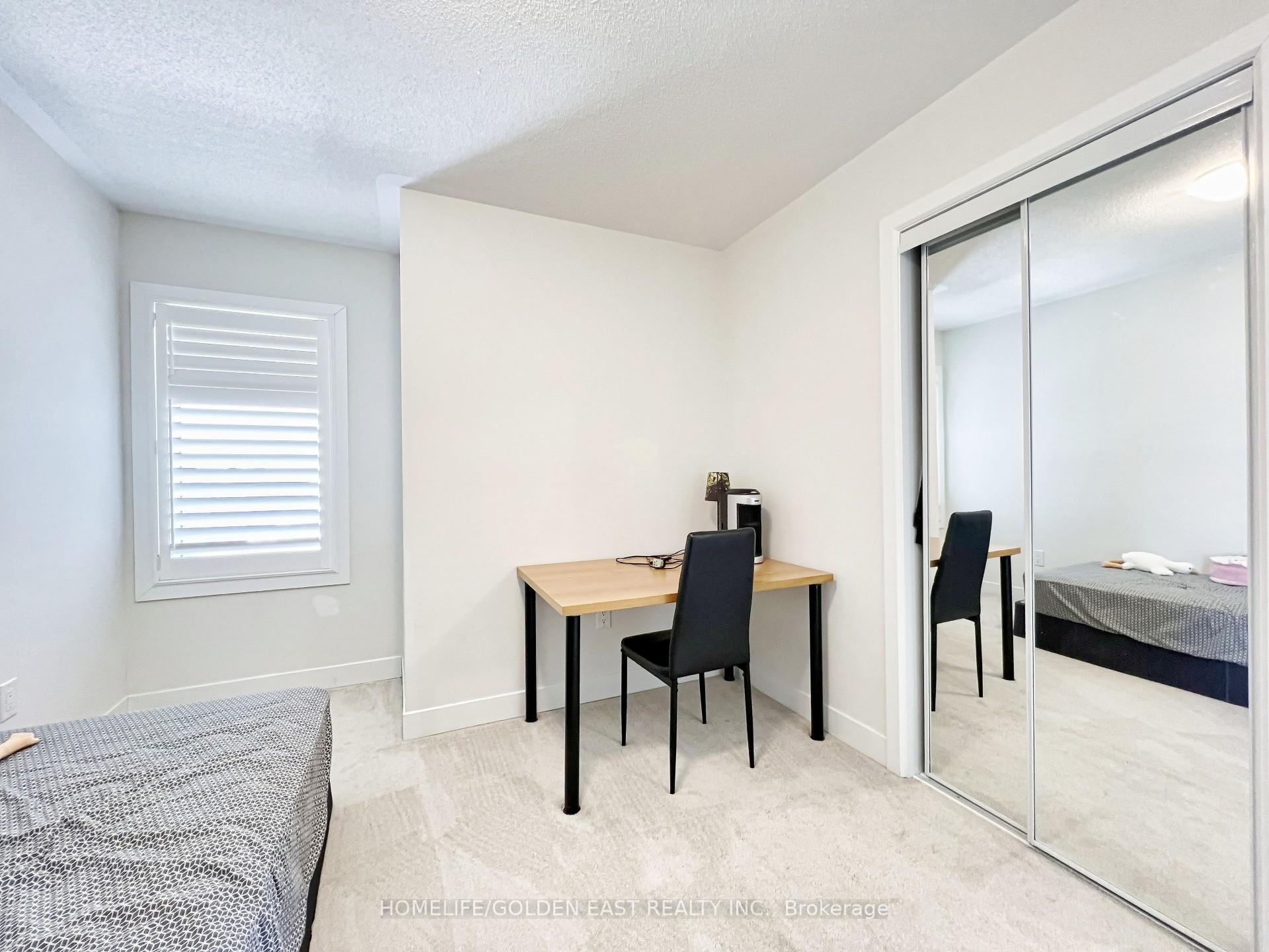 Photo 34 of 1 Shawfield Way, Whitby, Pringle Creek — HOMEH