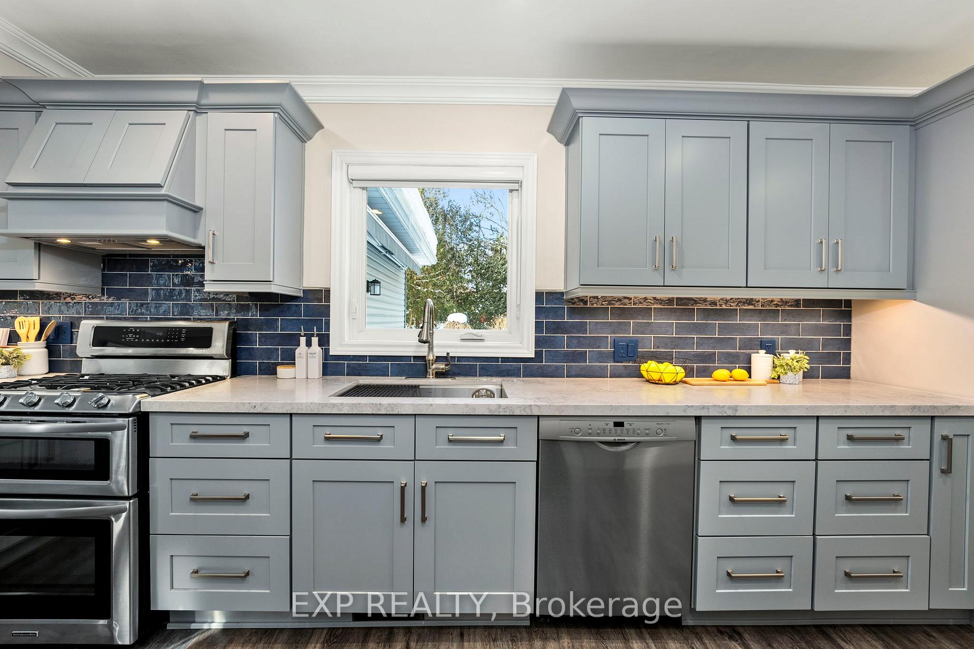 Photo 5 of 12A Golfview Crescent, Georgina, Sutton & Jackson's Point — HOMEH