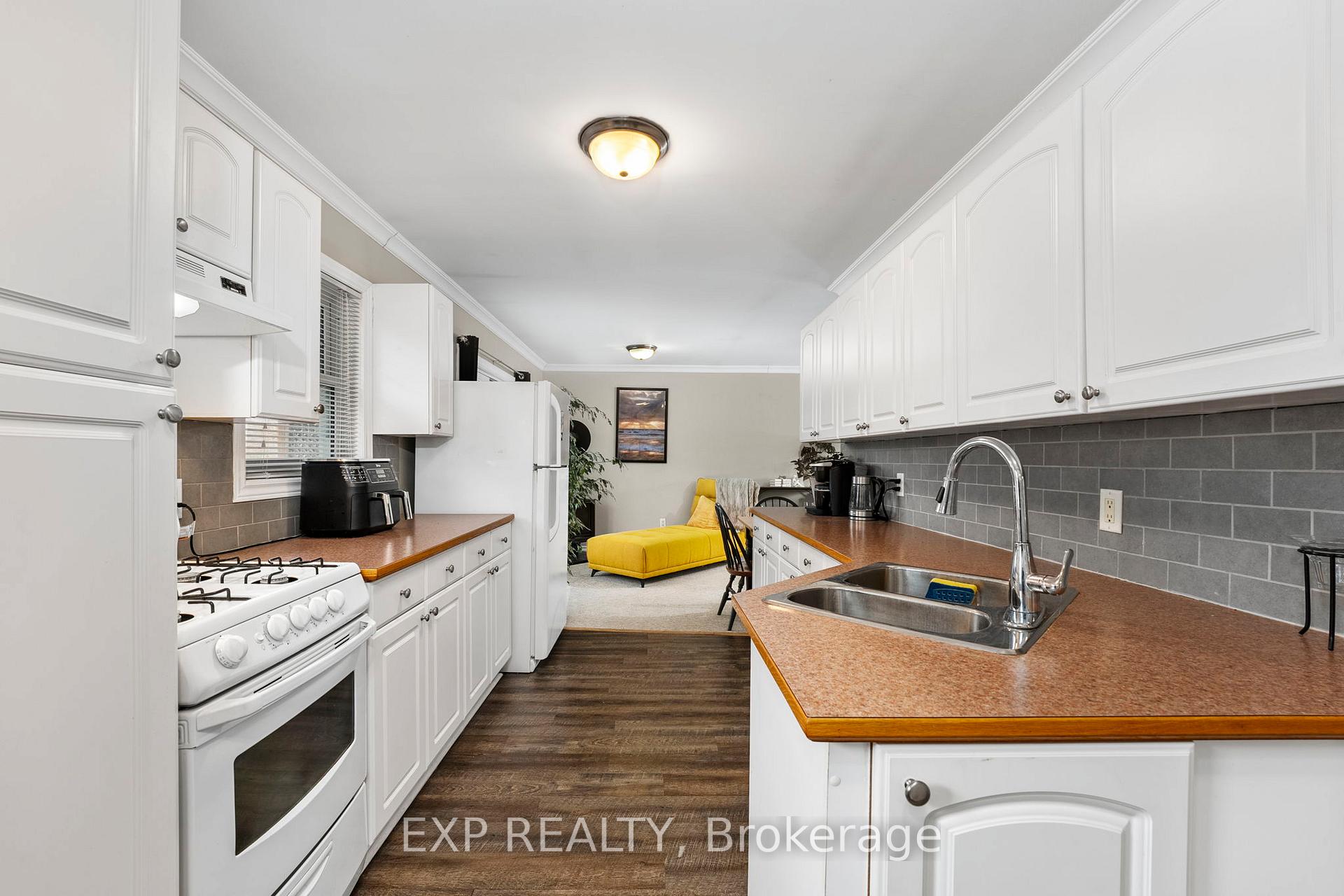 Photo 21 of 12A Golfview Crescent, Georgina, Sutton & Jackson's Point — HOMEH