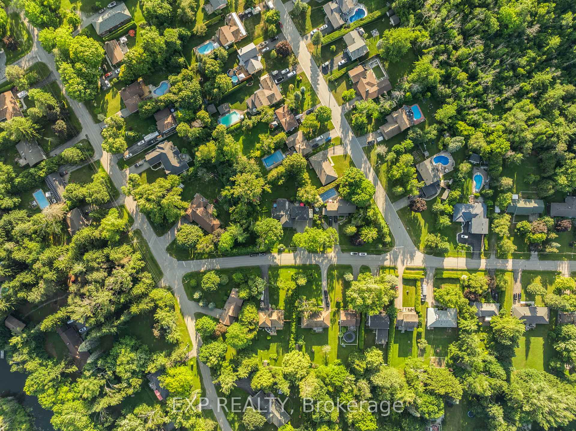 Photo 45 of 12A Golfview Crescent, Georgina, Sutton & Jackson's Point — HOMEH