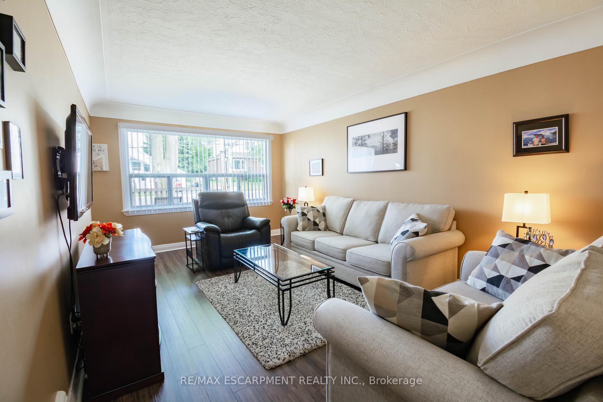 Photo 7 of 396 Cochrane Road, Hamilton, Rosedale — HOMEH