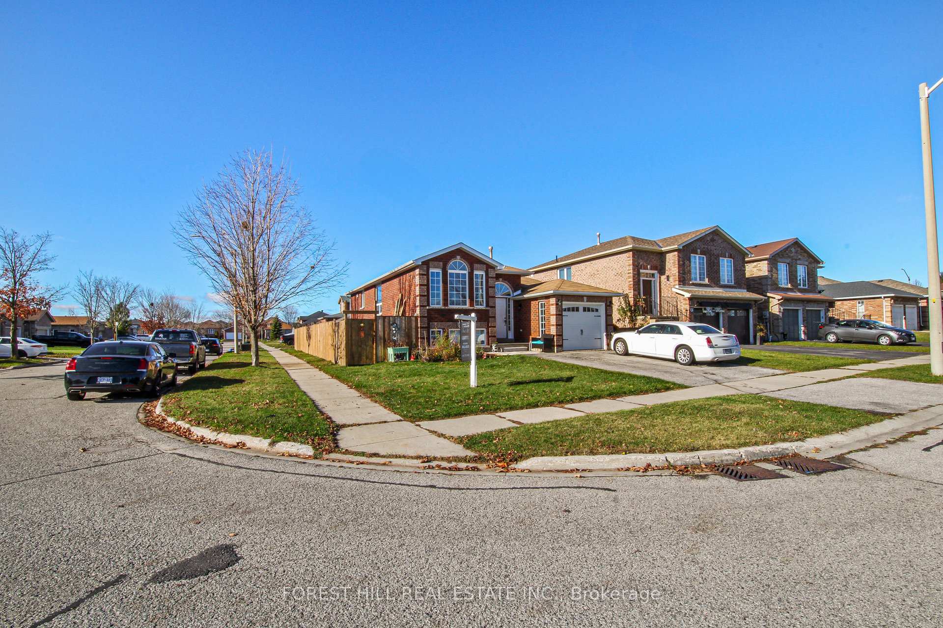 Photo 1 of 26 Quinlan Road, Barrie, Georgian Drive — HOMEH