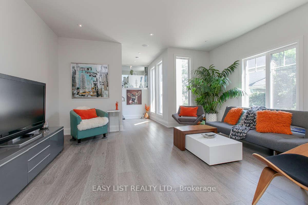 Photo 7 of 975 Beach Boulevard, Hamilton, Hamilton Beach — HOMEH