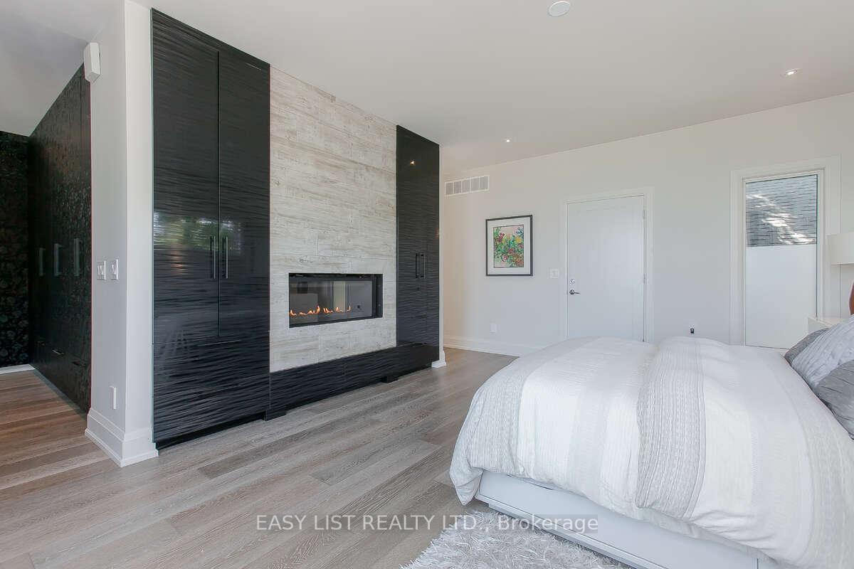 Photo 27 of 975 Beach Boulevard, Hamilton, Hamilton Beach — HOMEH