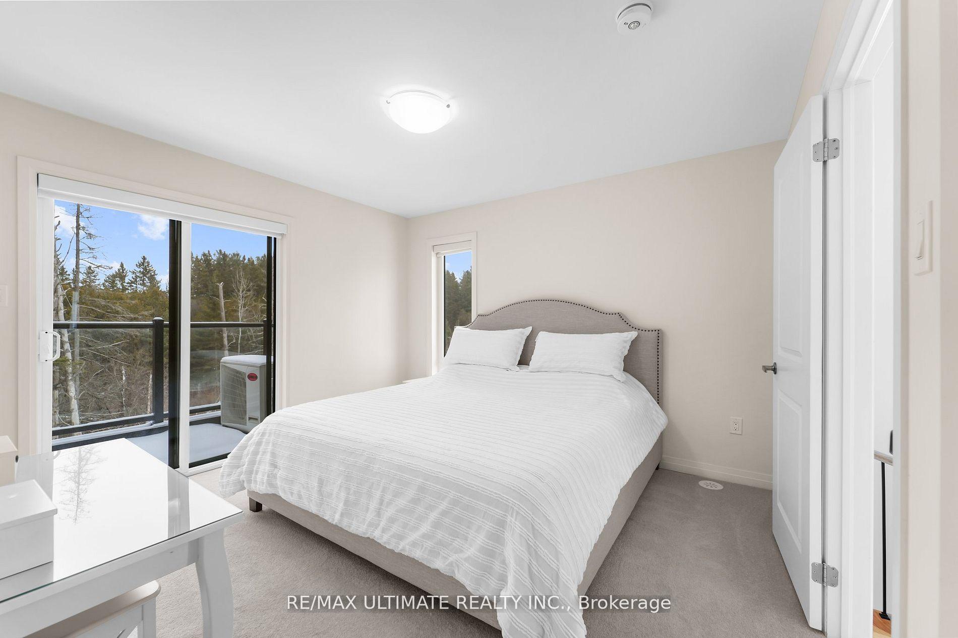 Photo 13 of 5 Esquire Way, Whitby, Taunton North — HOMEH