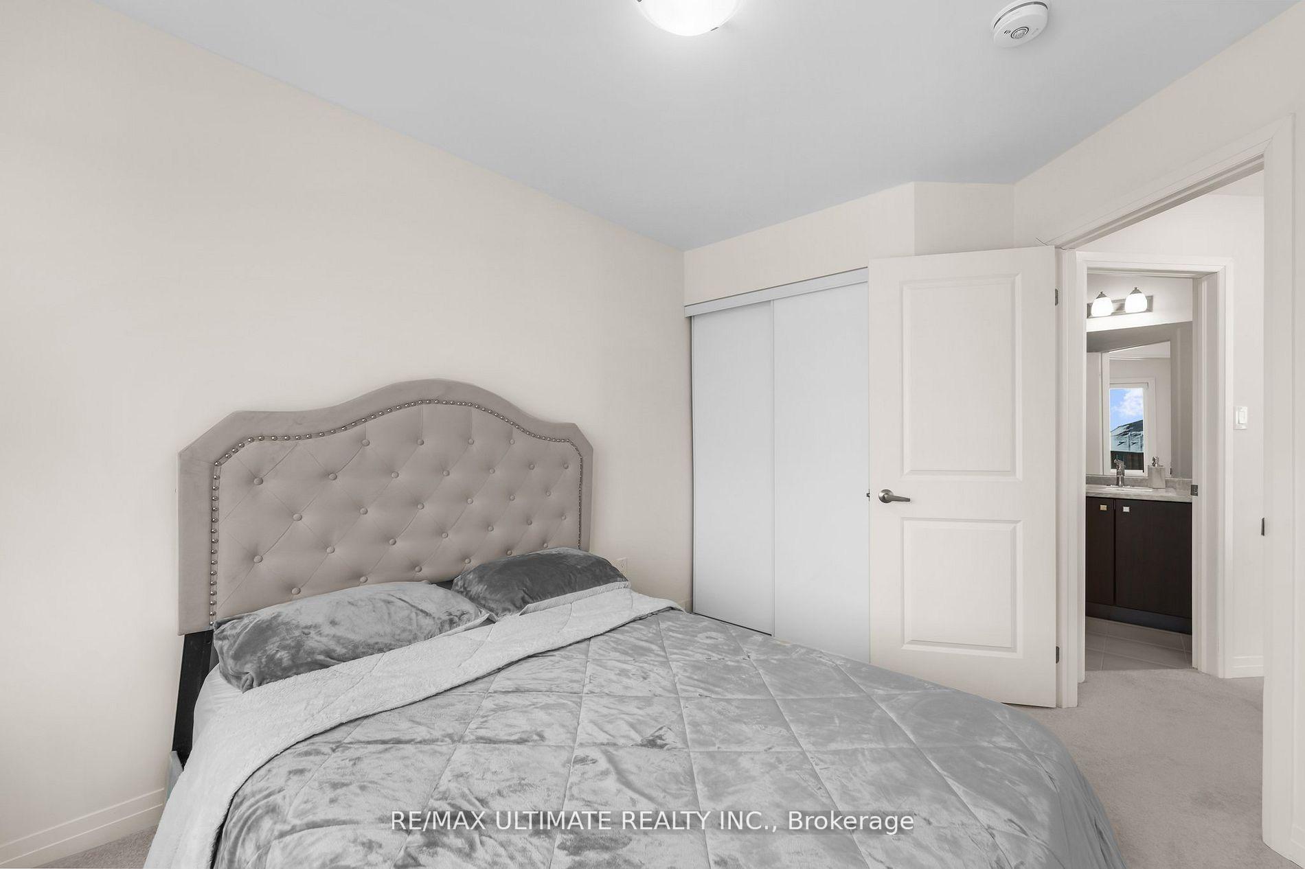 Photo 19 of 5 Esquire Way, Whitby, Taunton North — HOMEH
