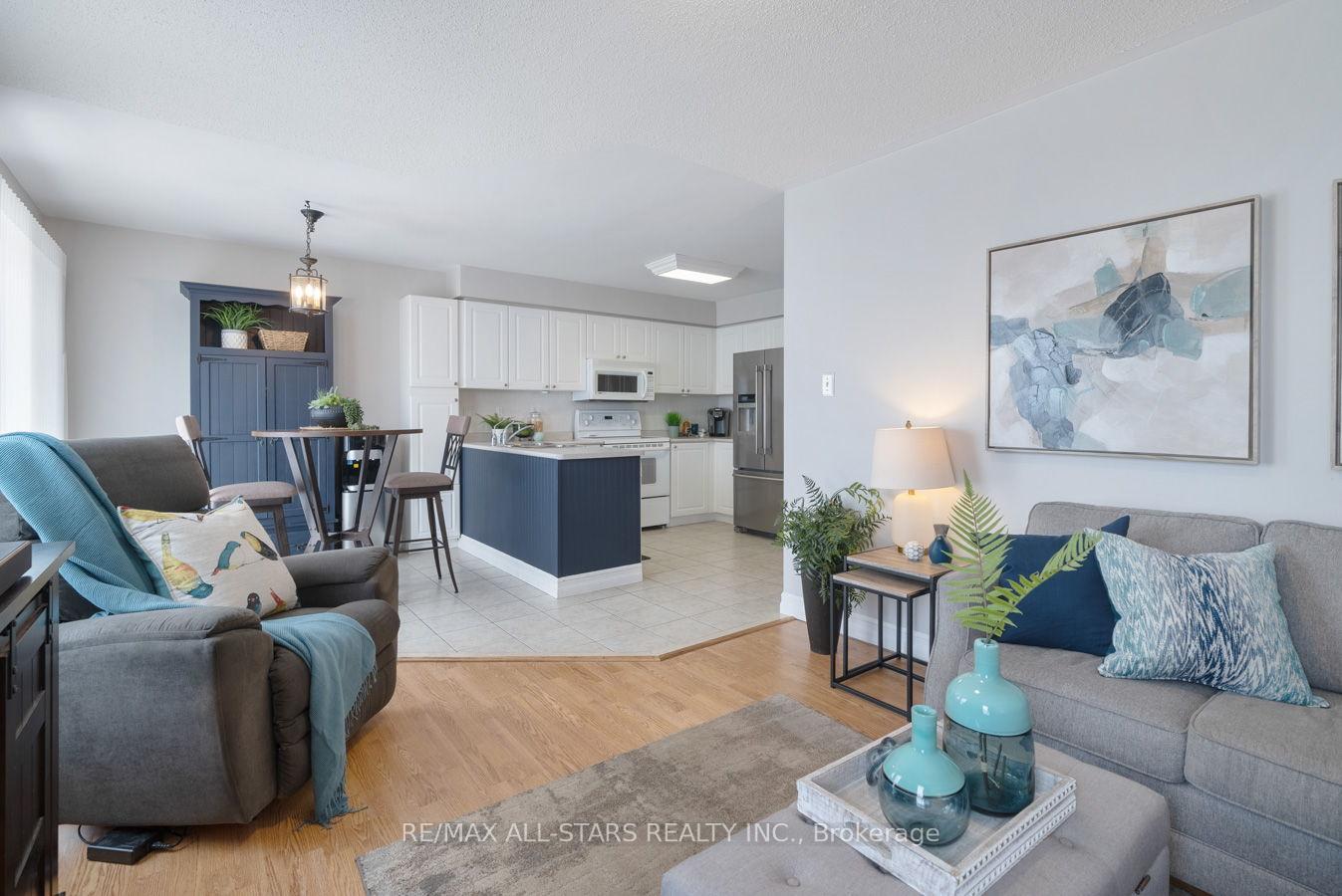 Photo 15 of 47 Louis Way, Scugog, Port Perry — HOMEH