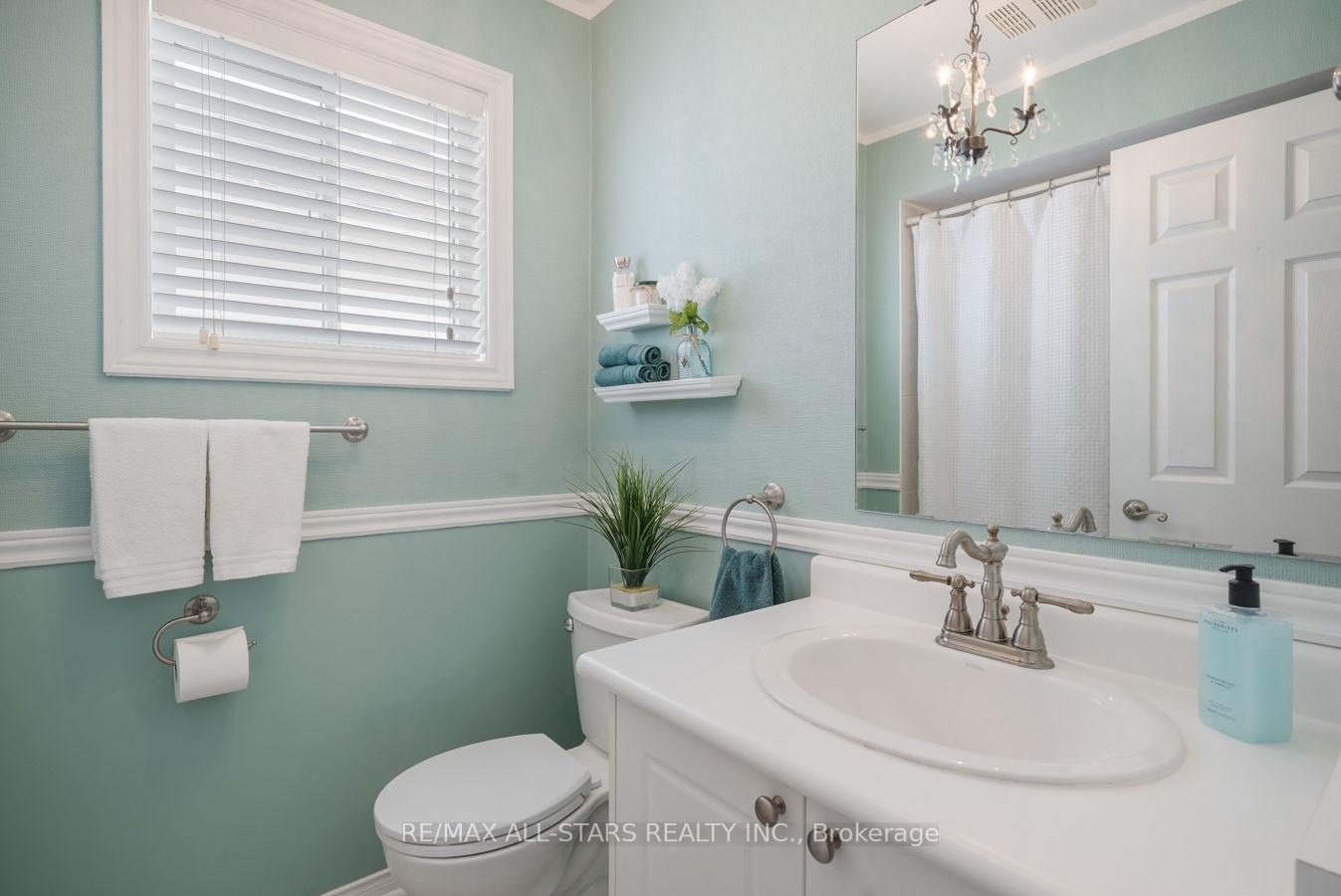 Photo 17 of 47 Louis Way, Scugog, Port Perry — HOMEH