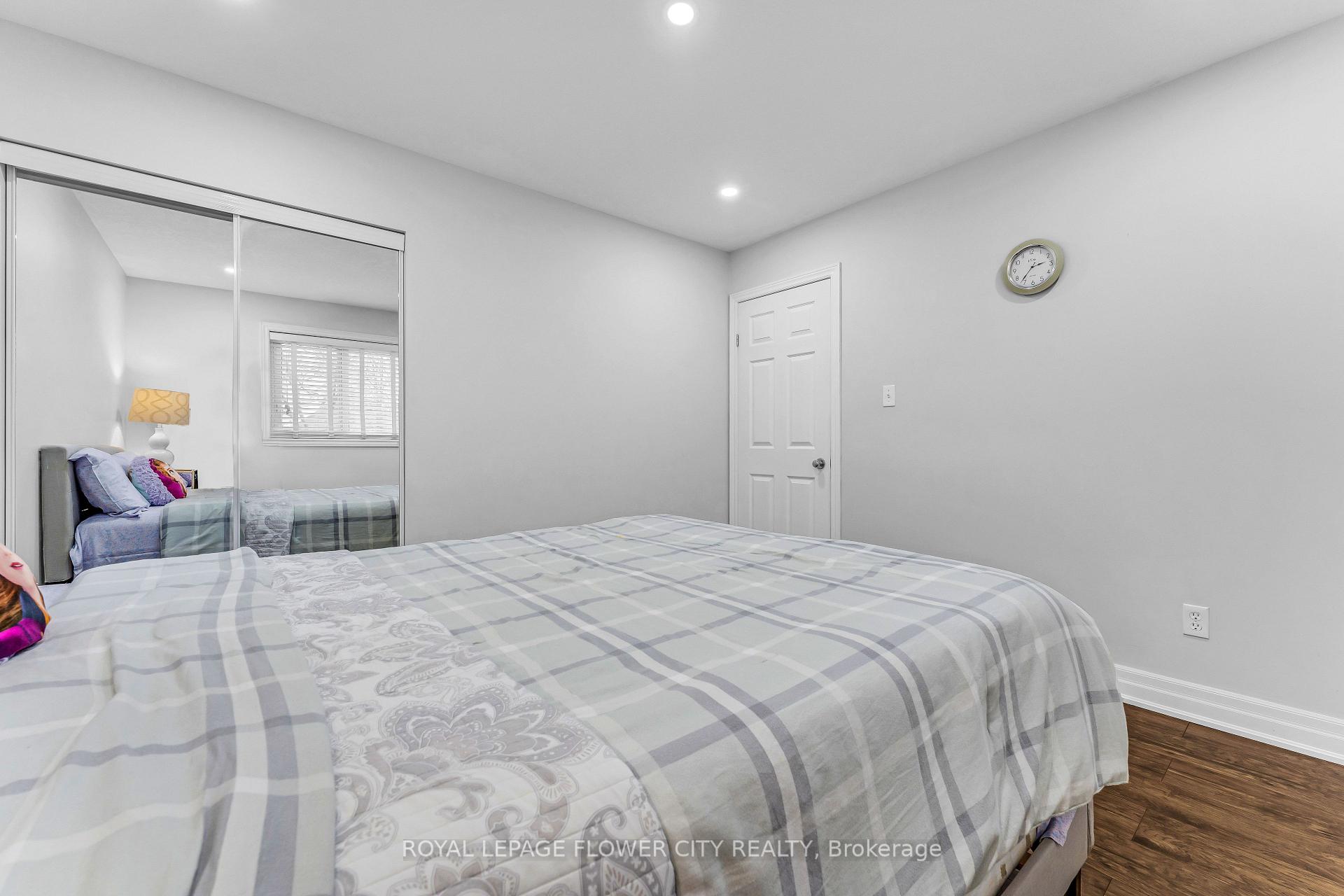Photo 18 of 369 Thomas Slee Drive, Kitchener — HOMEH