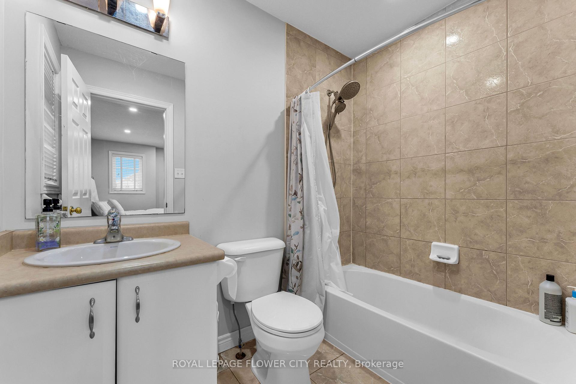 Photo 27 of 369 Thomas Slee Drive, Kitchener — HOMEH