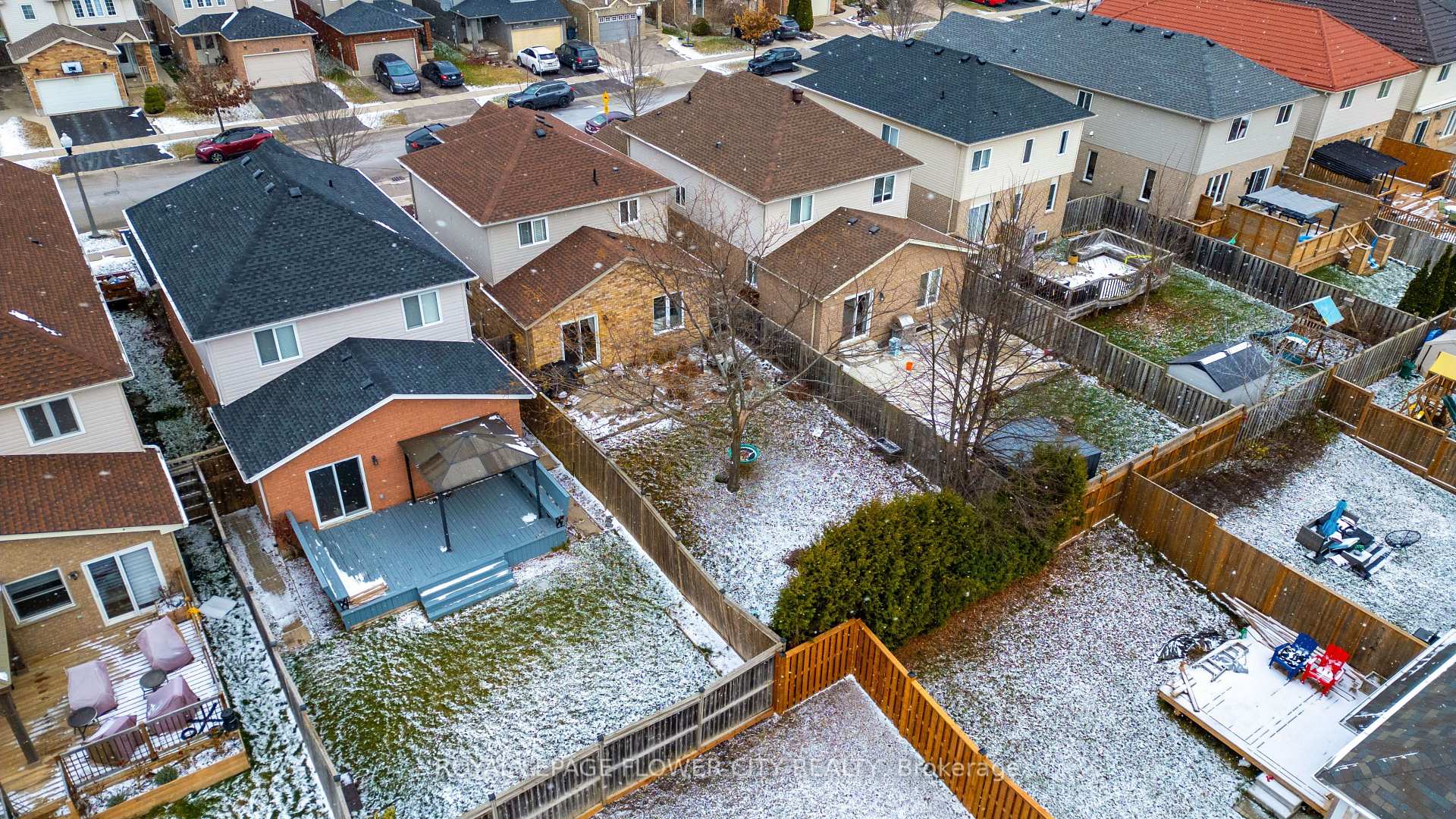 Photo 38 of 369 Thomas Slee Drive, Kitchener — HOMEH