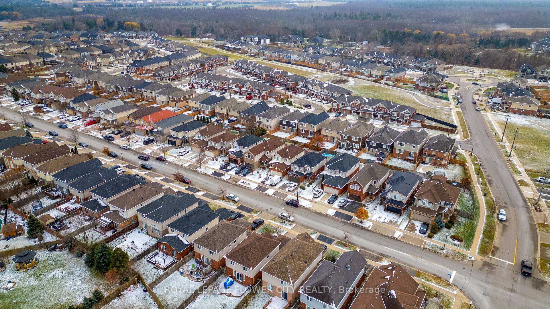 Photo 40 of 369 Thomas Slee Drive, Kitchener — HOMEH