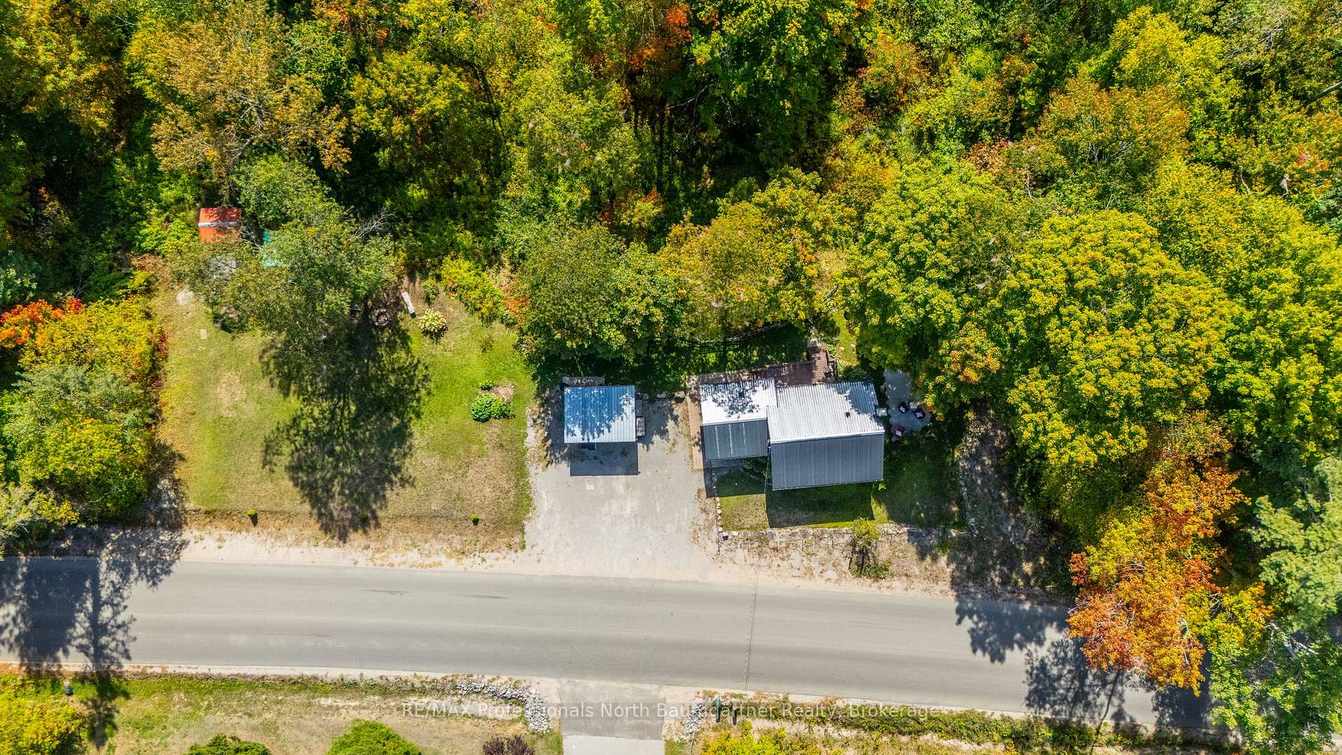 Photo 38 of 1834 Scotch Line Road W, Minden Hills, Minden — HOMEH