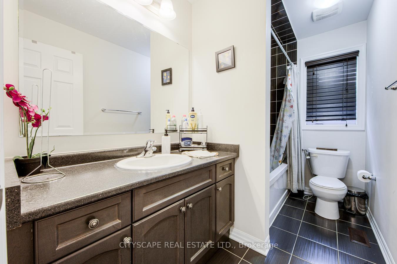 Photo 25 of 48 Agricola Road, Brampton, Northwest Brampton — HOMEH