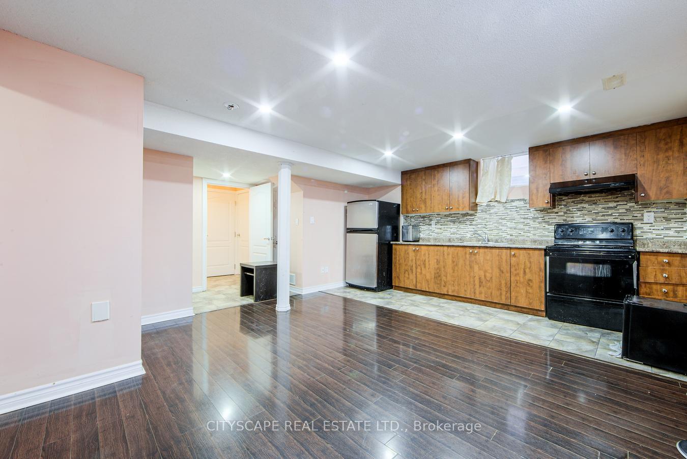 Photo 27 of 48 Agricola Road, Brampton, Northwest Brampton — HOMEH