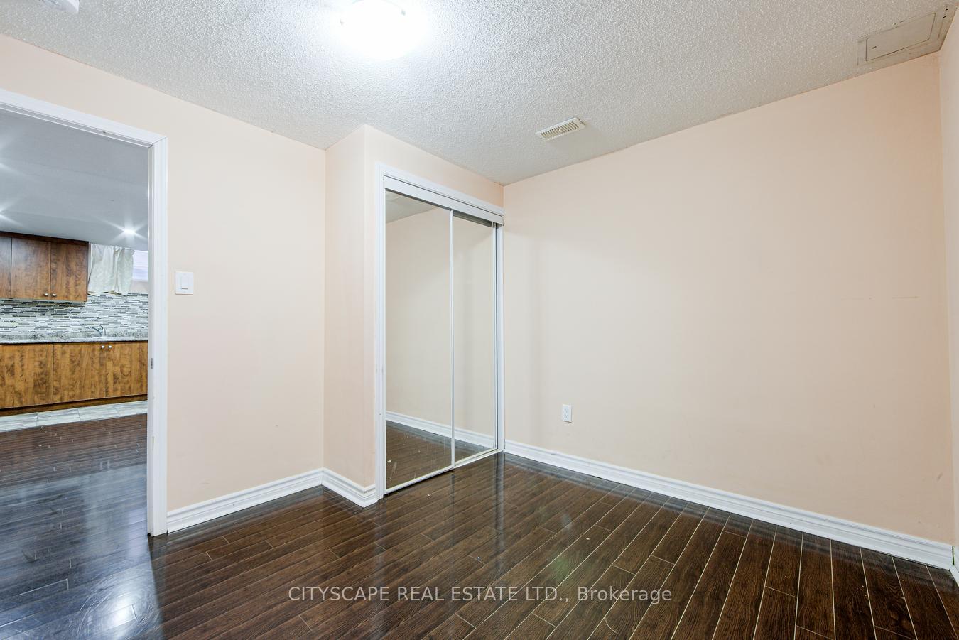 Photo 30 of 48 Agricola Road, Brampton, Northwest Brampton — HOMEH