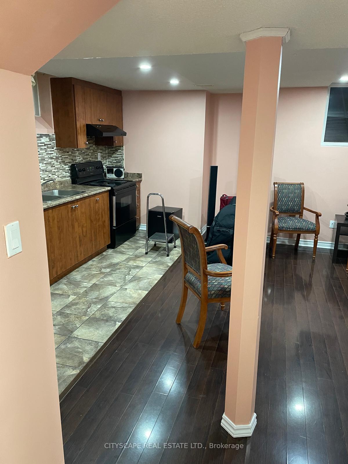 Photo 37 of 48 Agricola Road, Brampton, Northwest Brampton — HOMEH