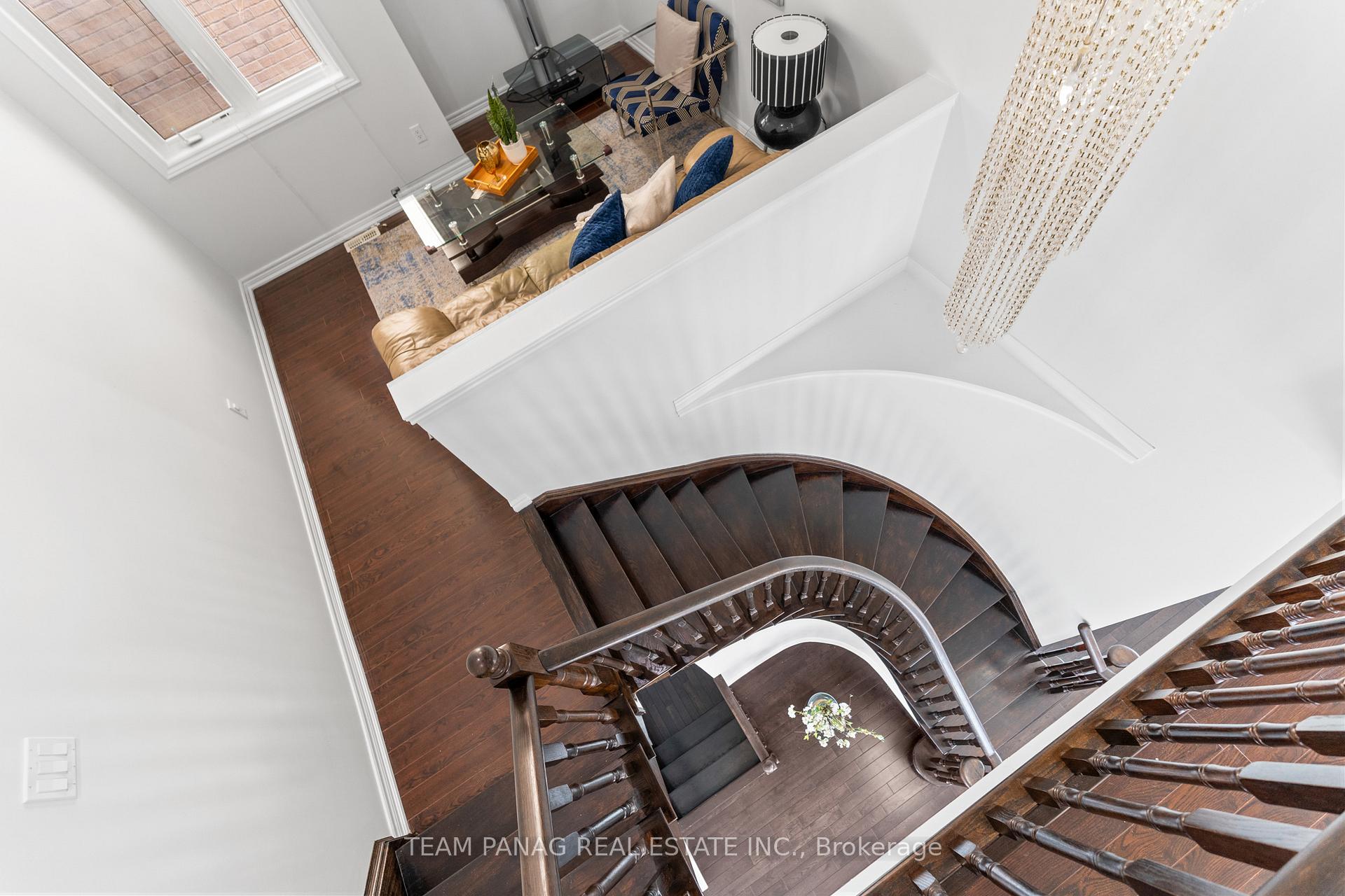 Photo 17 of 68 Everingham Circle, Brampton, Sandringham-Wellington — HOMEH