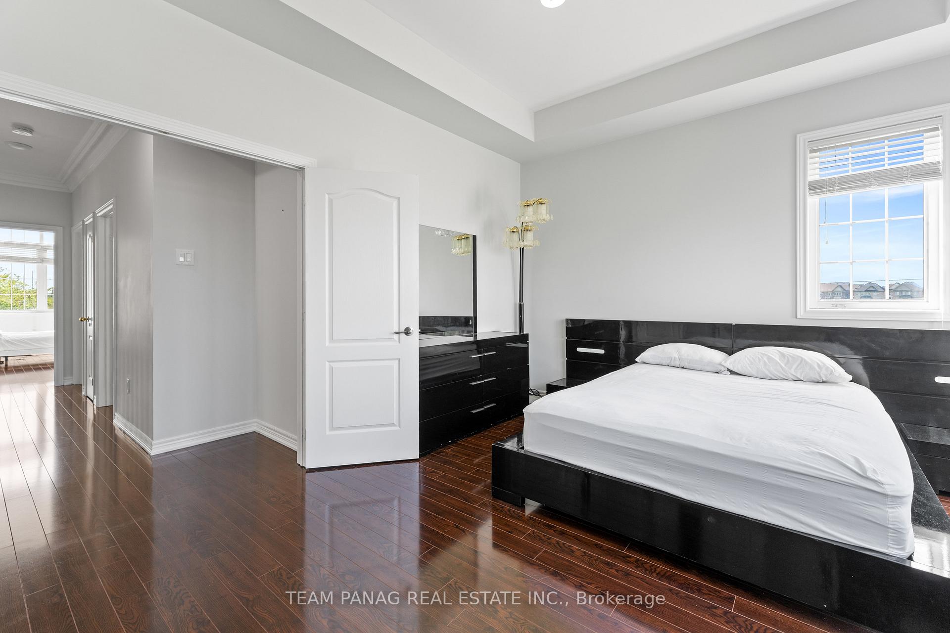 Photo 26 of 68 Everingham Circle, Brampton, Sandringham-Wellington — HOMEH