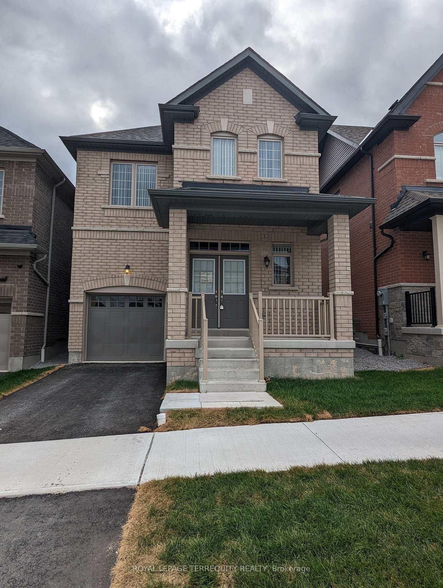 Front of 2420 Angora Street