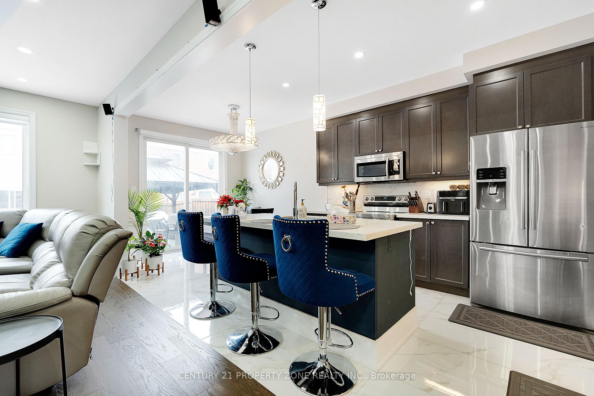 Photo 2 of 9 Giltspur Road, Brampton, Northwest Brampton — HOMEH