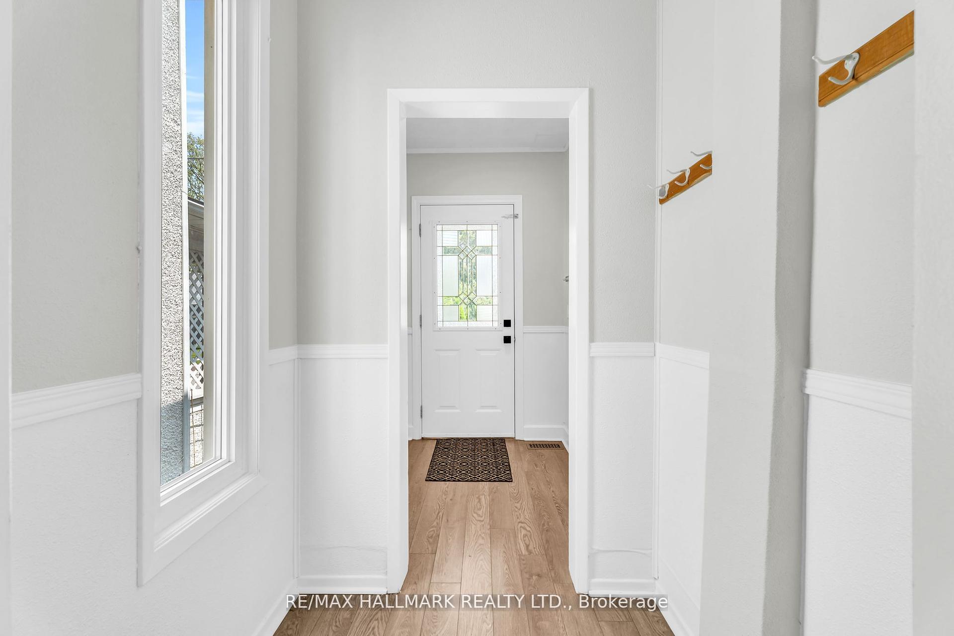 Photo 8 of 57 Henry Street, St. Catharines, Downtown — HOMEH