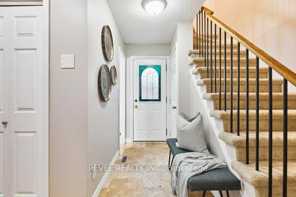 Photo 18 of 201 Eastlawn Street, Oshawa, Donevan — HOMEH