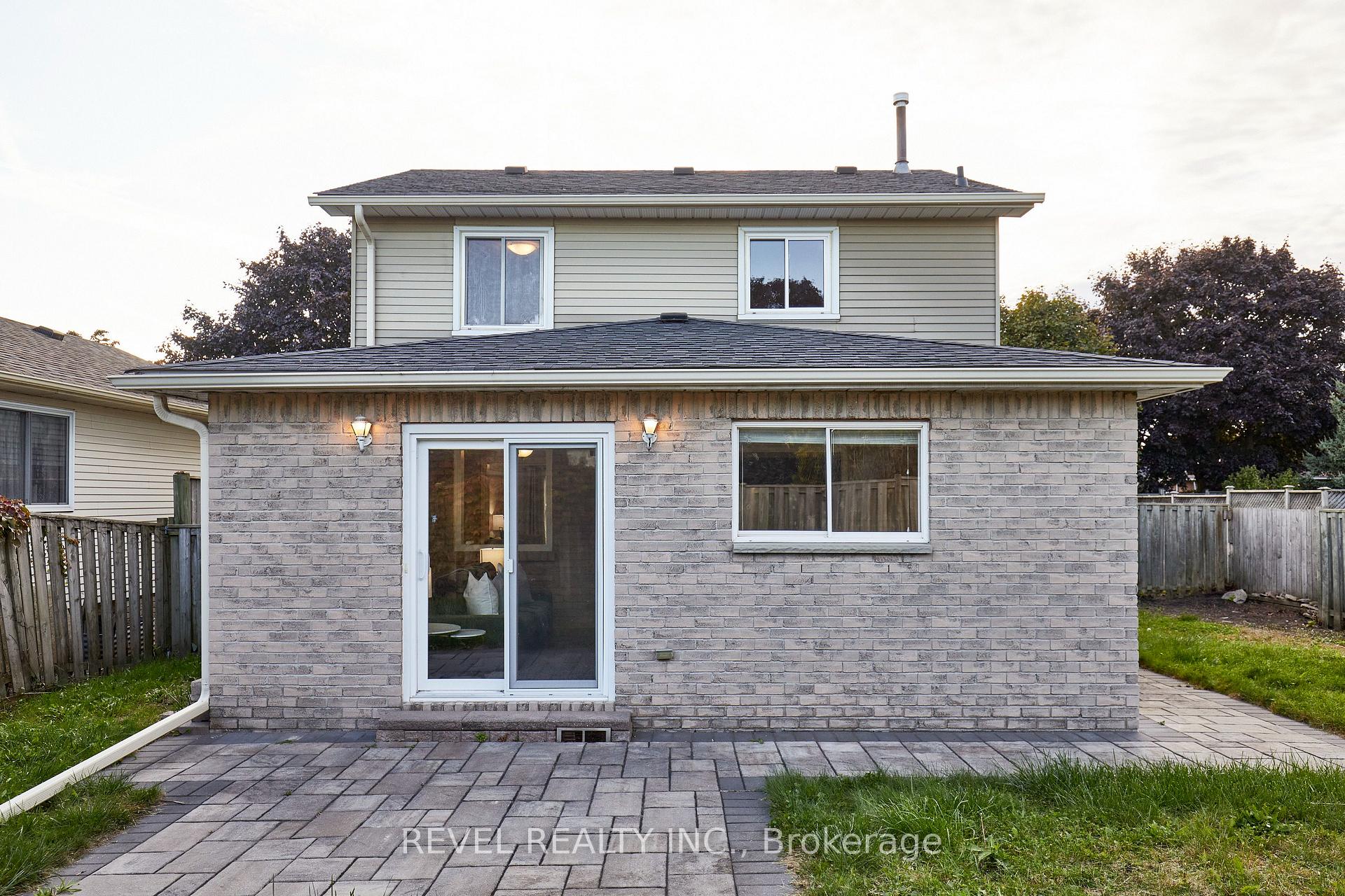 Photo 21 of 201 Eastlawn Street, Oshawa, Donevan — HOMEH