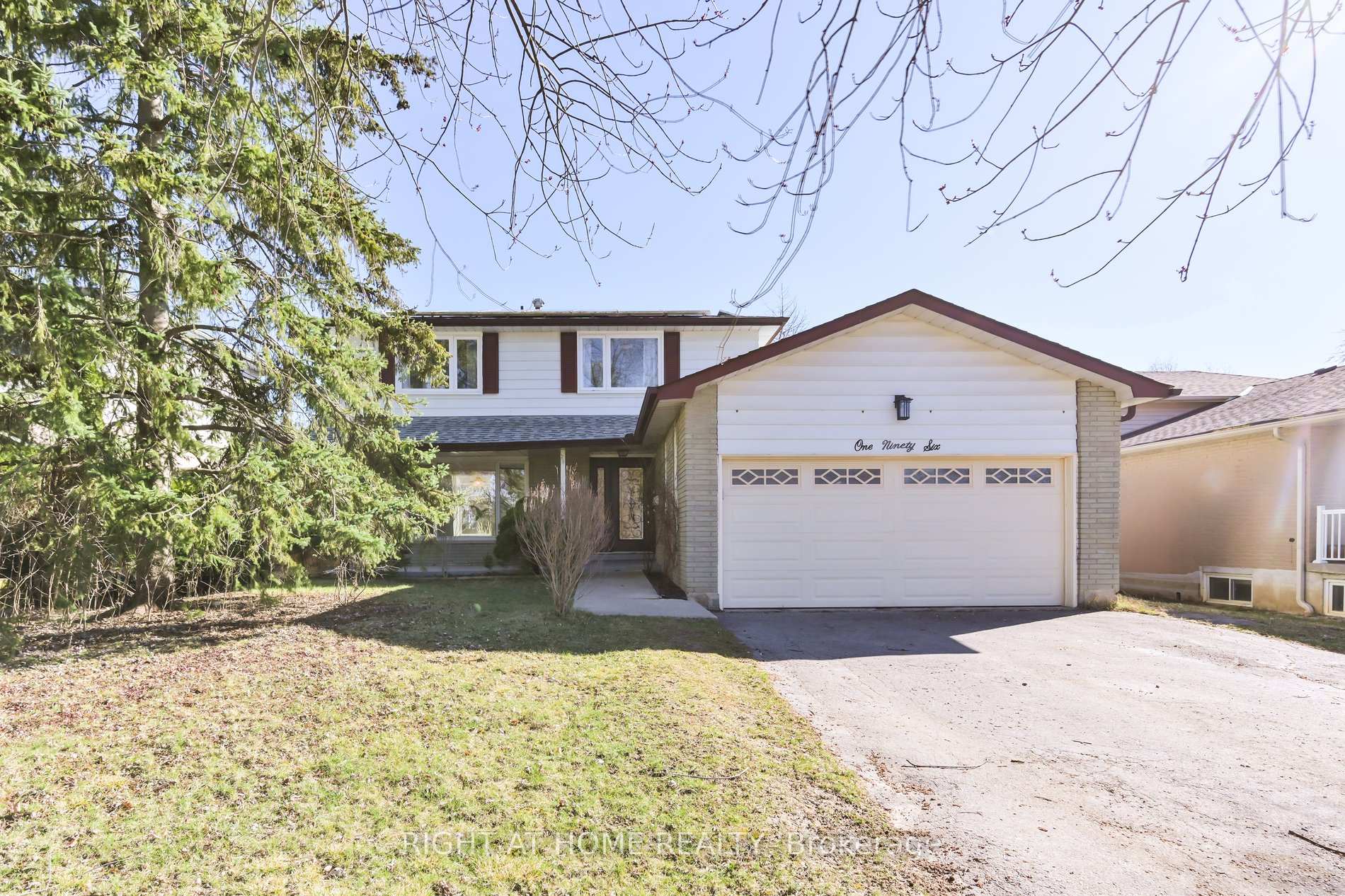 Photo 1 of 196 Romfield Circuit, Markham, Royal Orchard — HOMEH