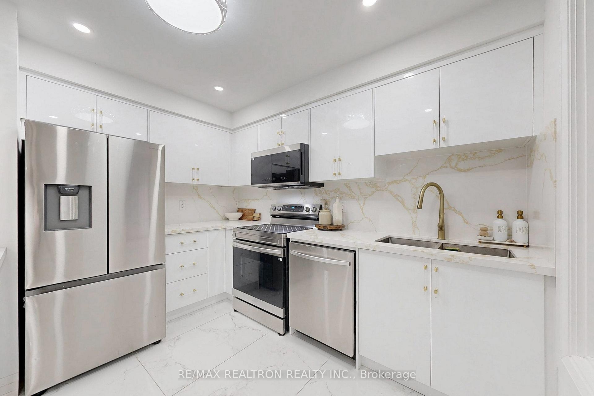 Photo 13 of 21 Delaney Drive, Ajax, Central West — HOMEH