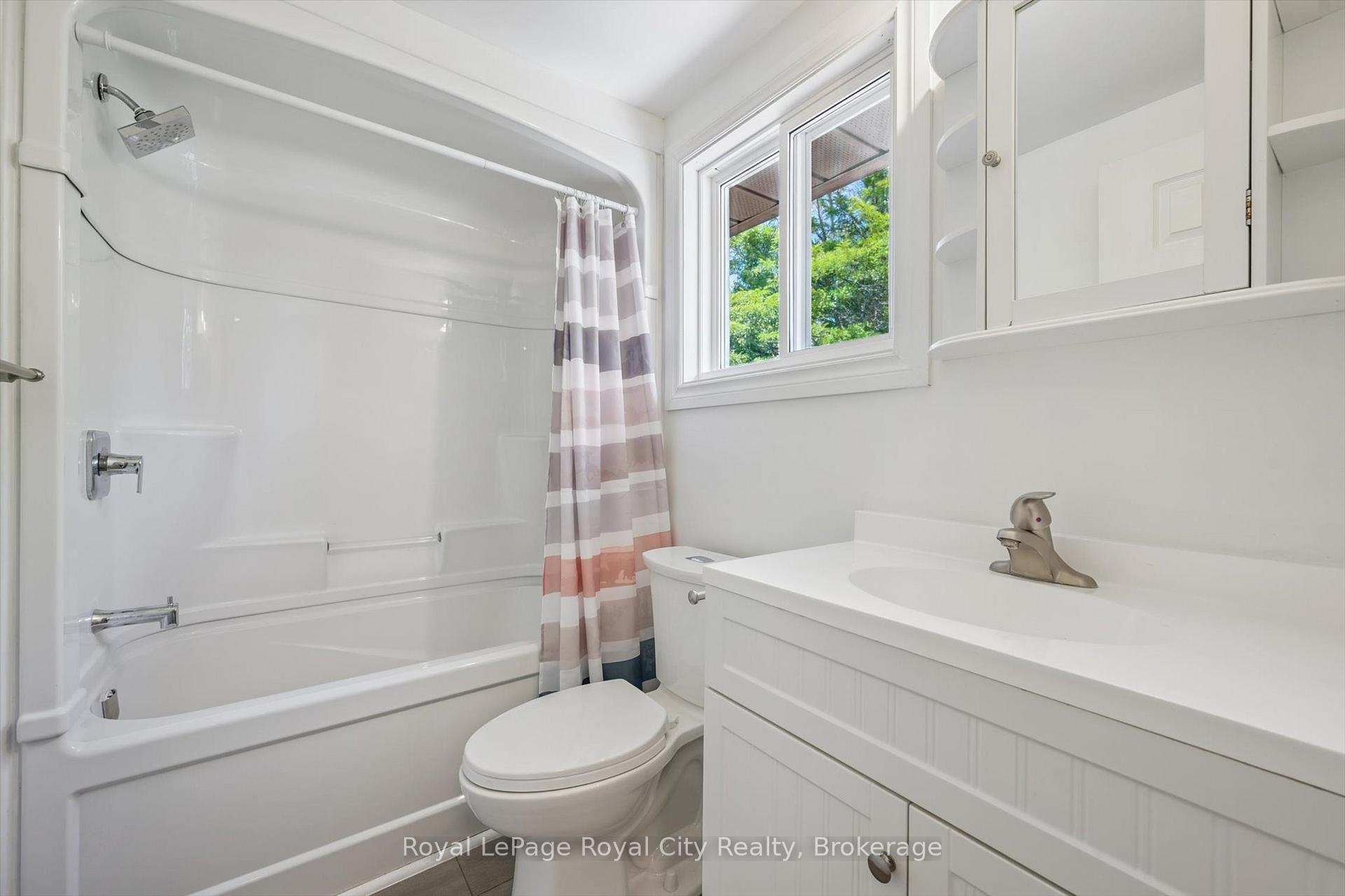 Photo 17 of 30 Leacock Avenue, Guelph, Grange Road — HOMEH
