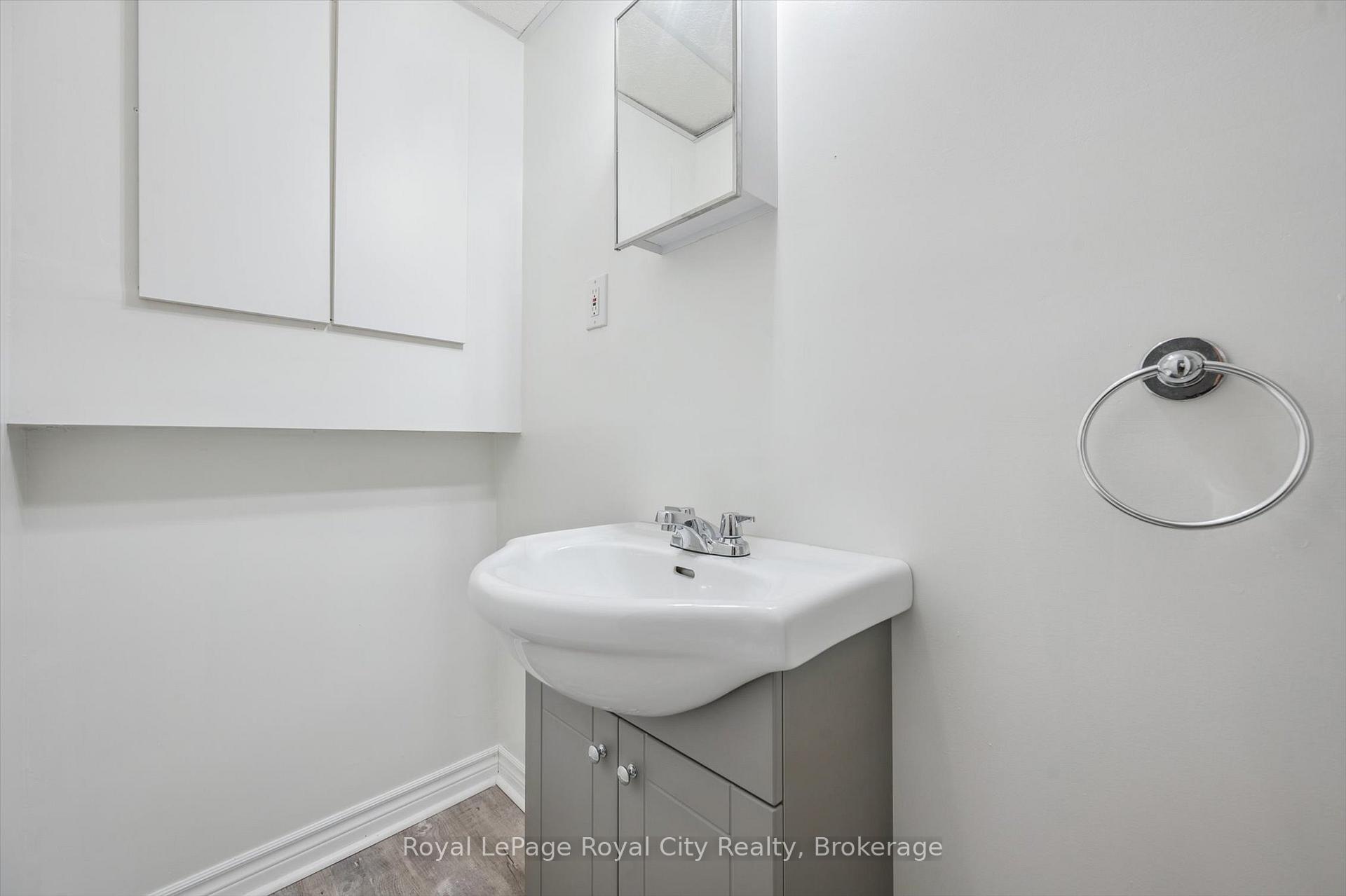Photo 21 of 30 Leacock Avenue, Guelph, Grange Road — HOMEH
