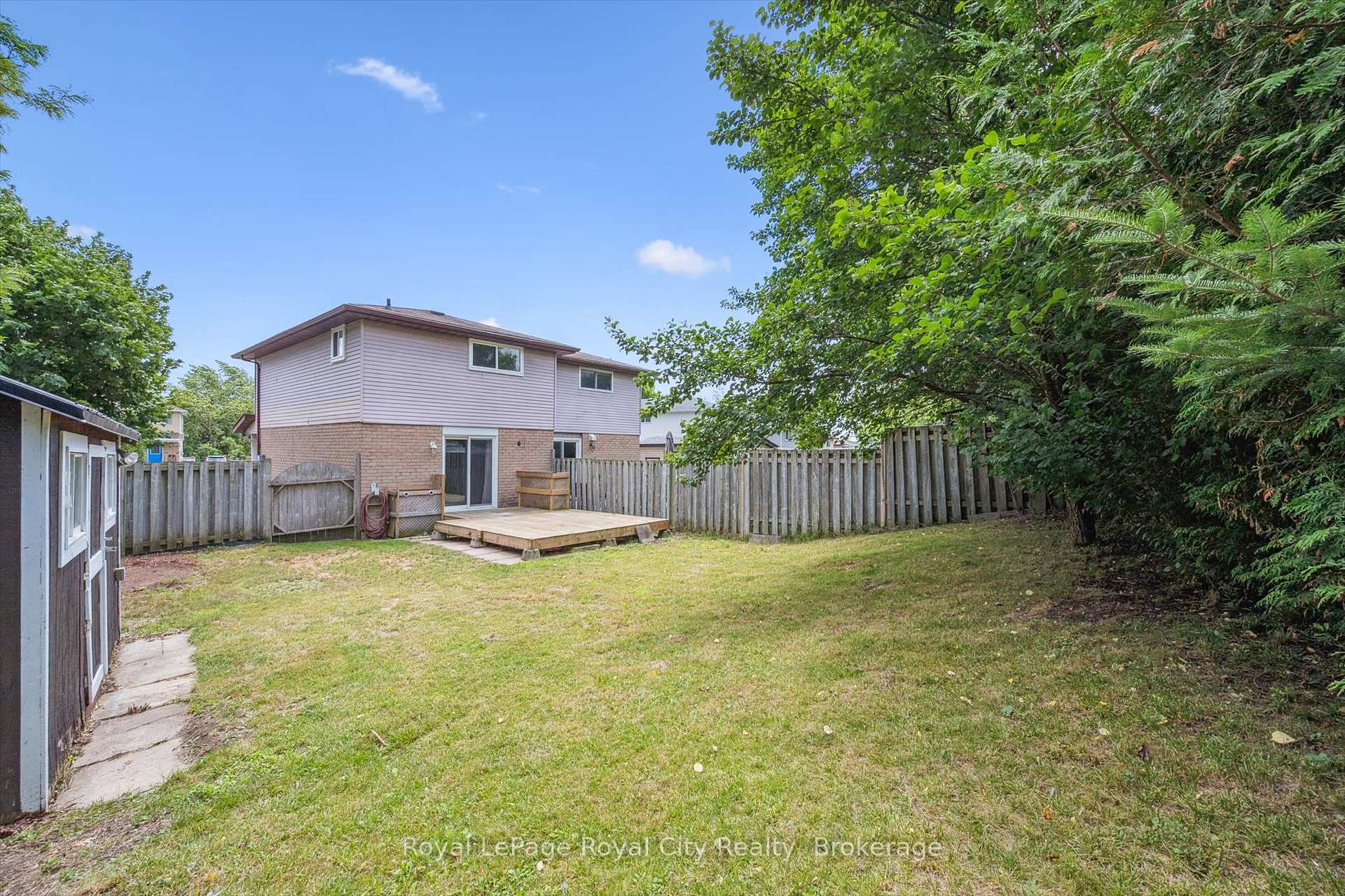 Photo 24 of 30 Leacock Avenue, Guelph, Grange Road — HOMEH