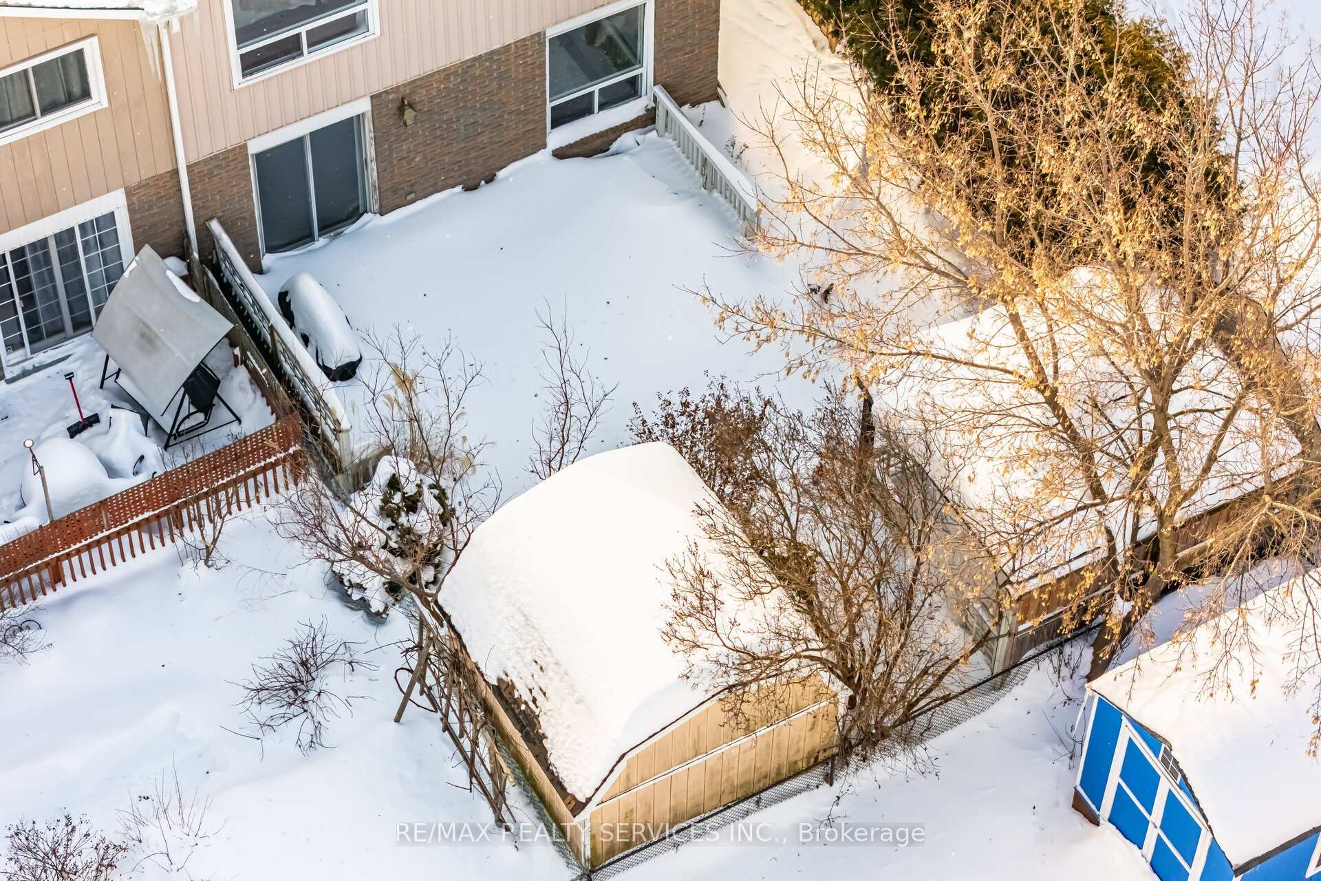 Photo 25 of 21 Camberley Crescent, Brampton, Brampton North — HOMEH