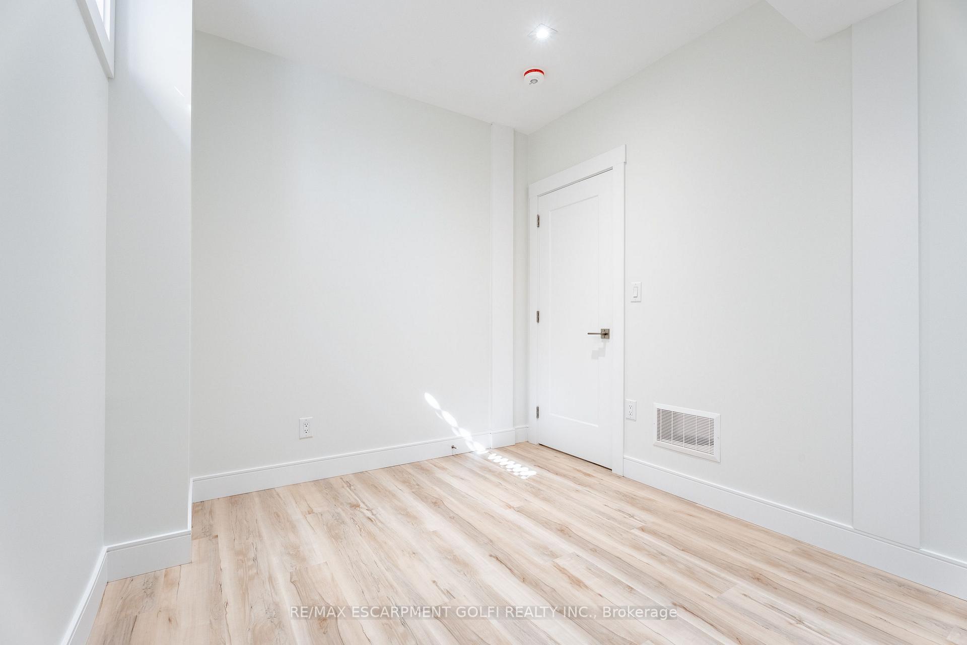 Photo 31 of 25 Shadyside Avenue, Hamilton, Burkholme — HOMEH