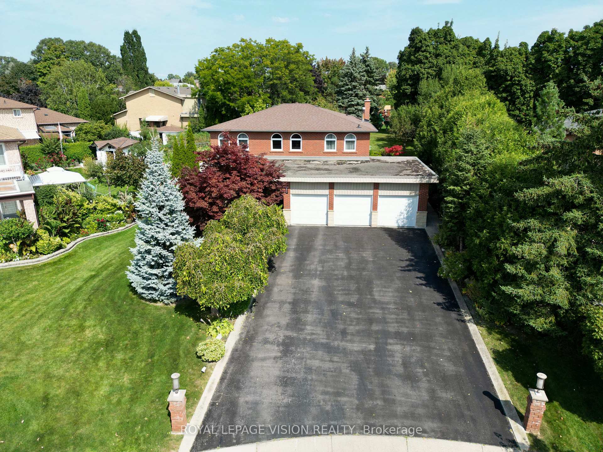 Photo 1 of 282 Firglen Ridge, Vaughan, Islington Woods — HOMEH