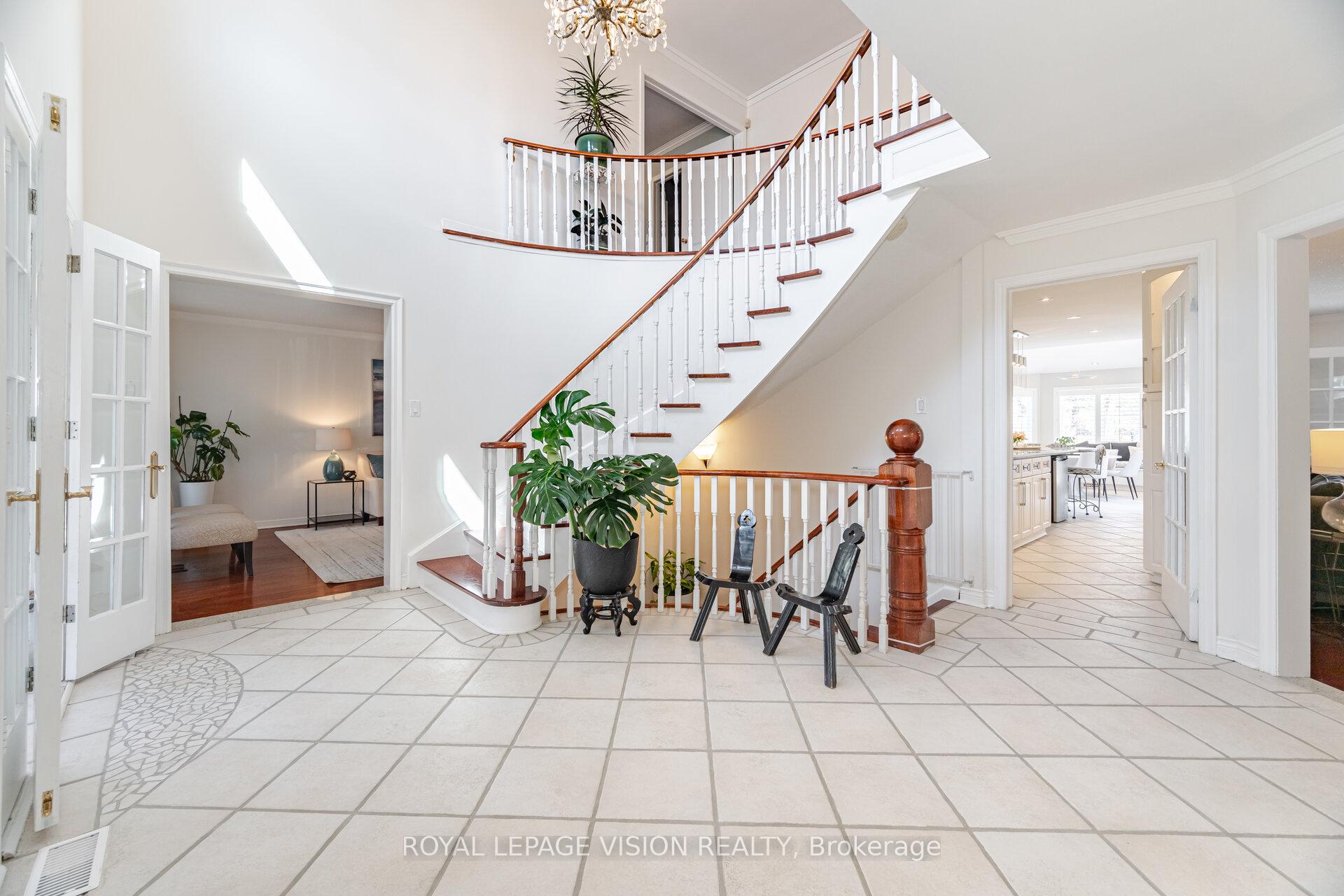 Photo 5 of 282 Firglen Ridge, Vaughan, Islington Woods — HOMEH